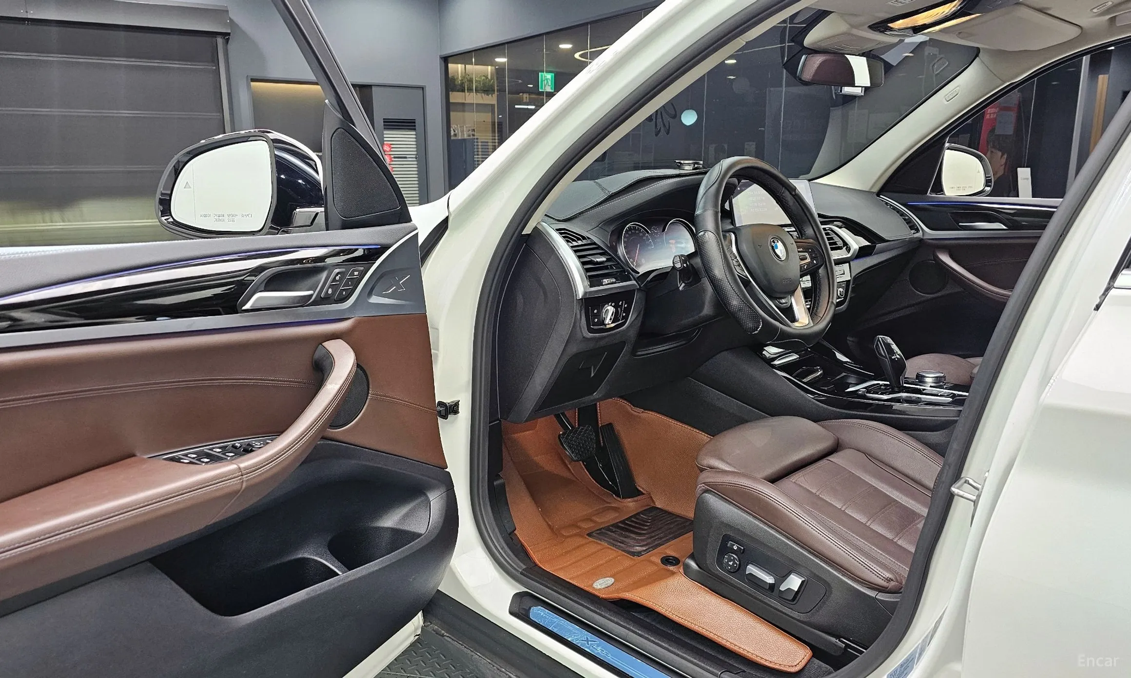 BMW X3 (G01) превью 11