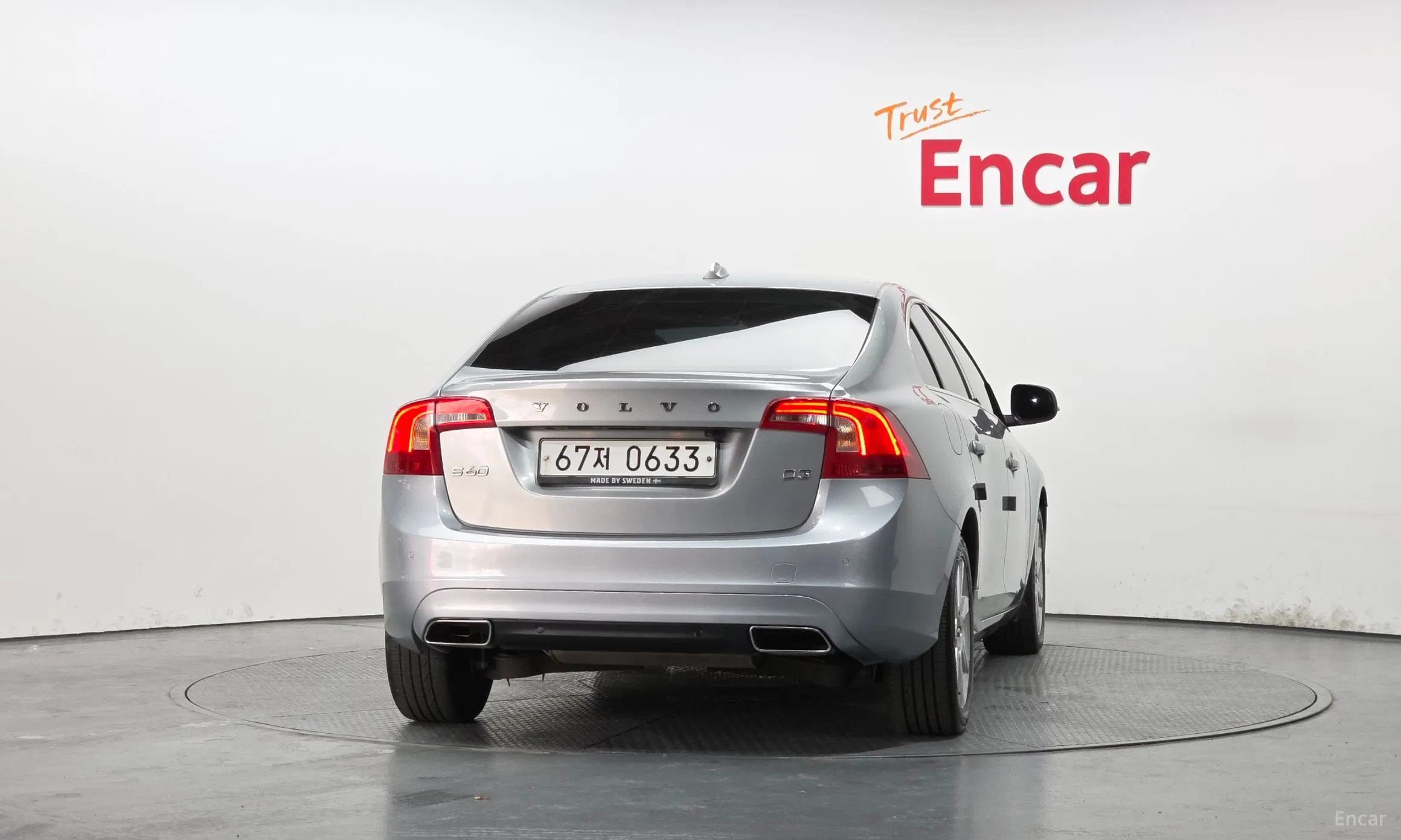 Volvo S60 превью 4