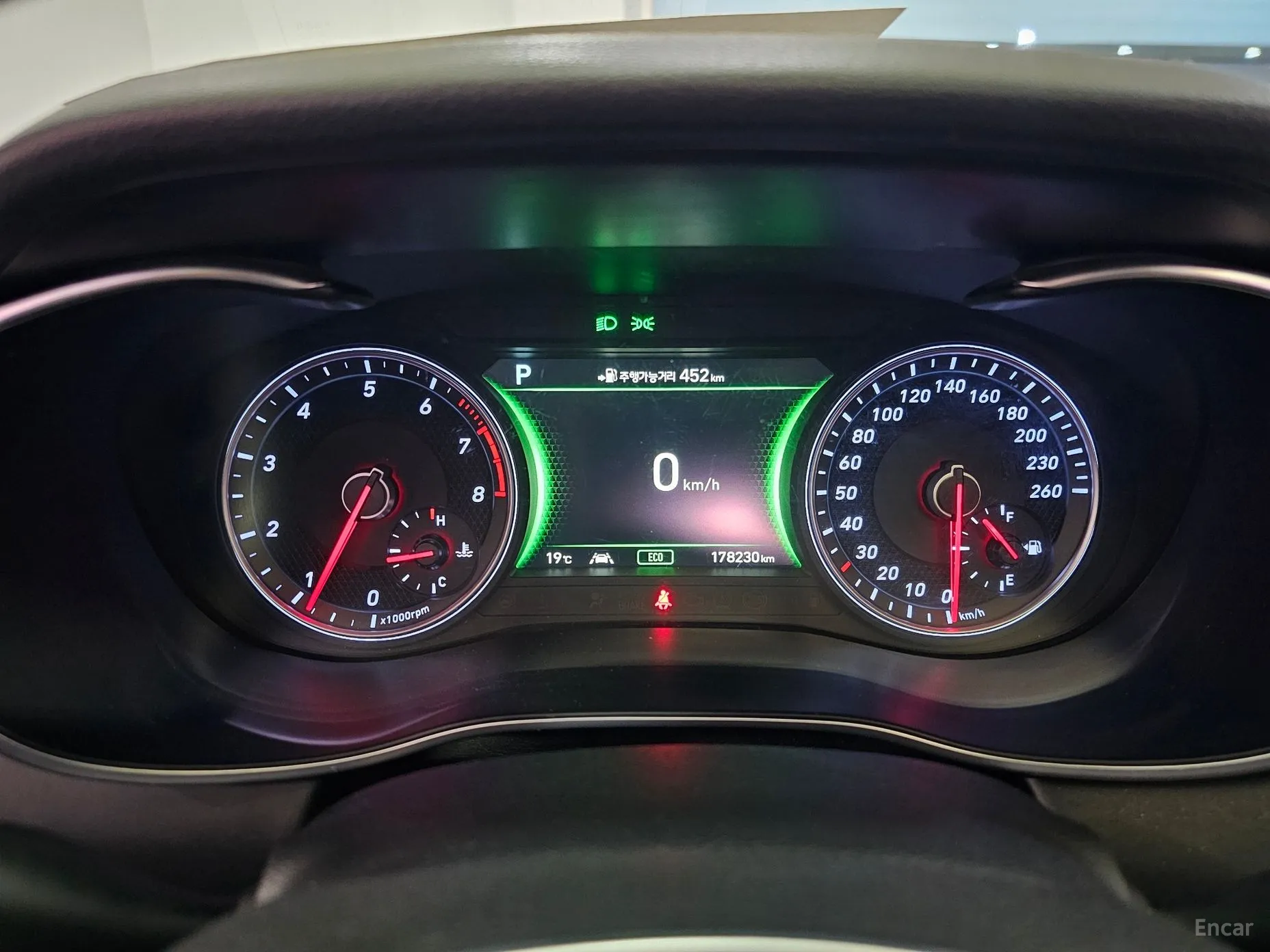 Genesis G70 превью 17