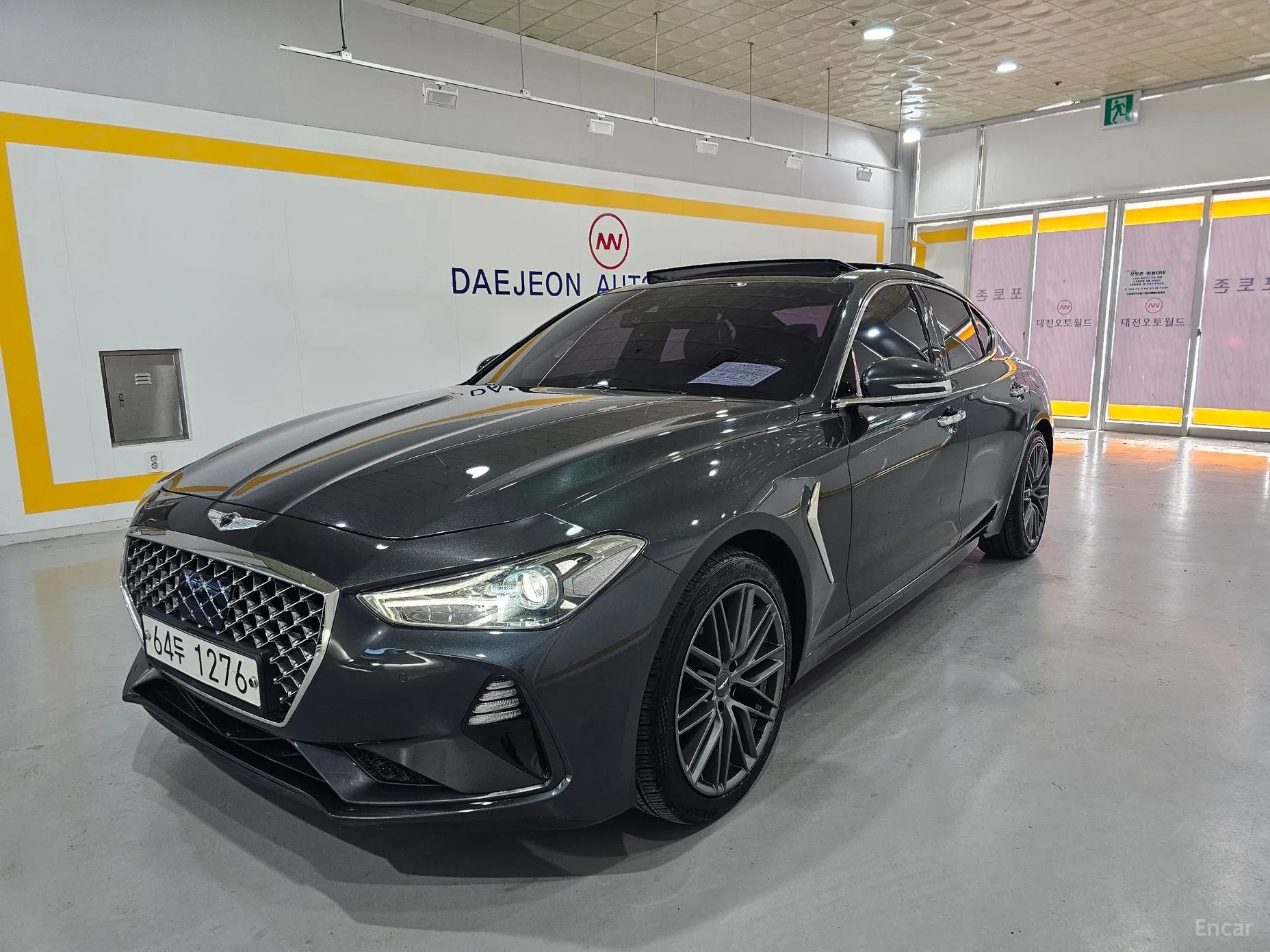 Genesis G70 превью 3