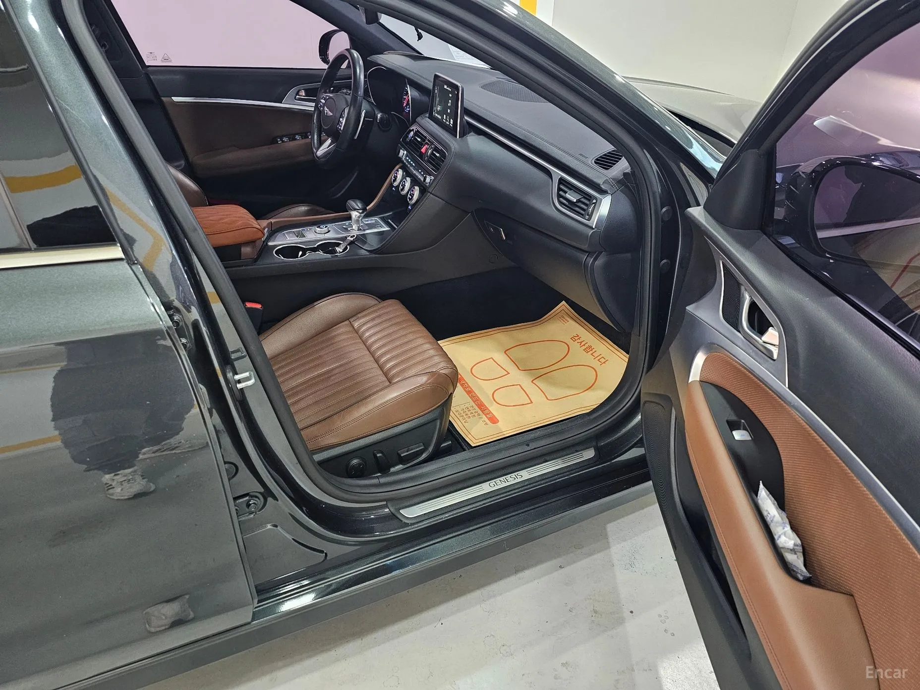 Genesis G70 превью 9