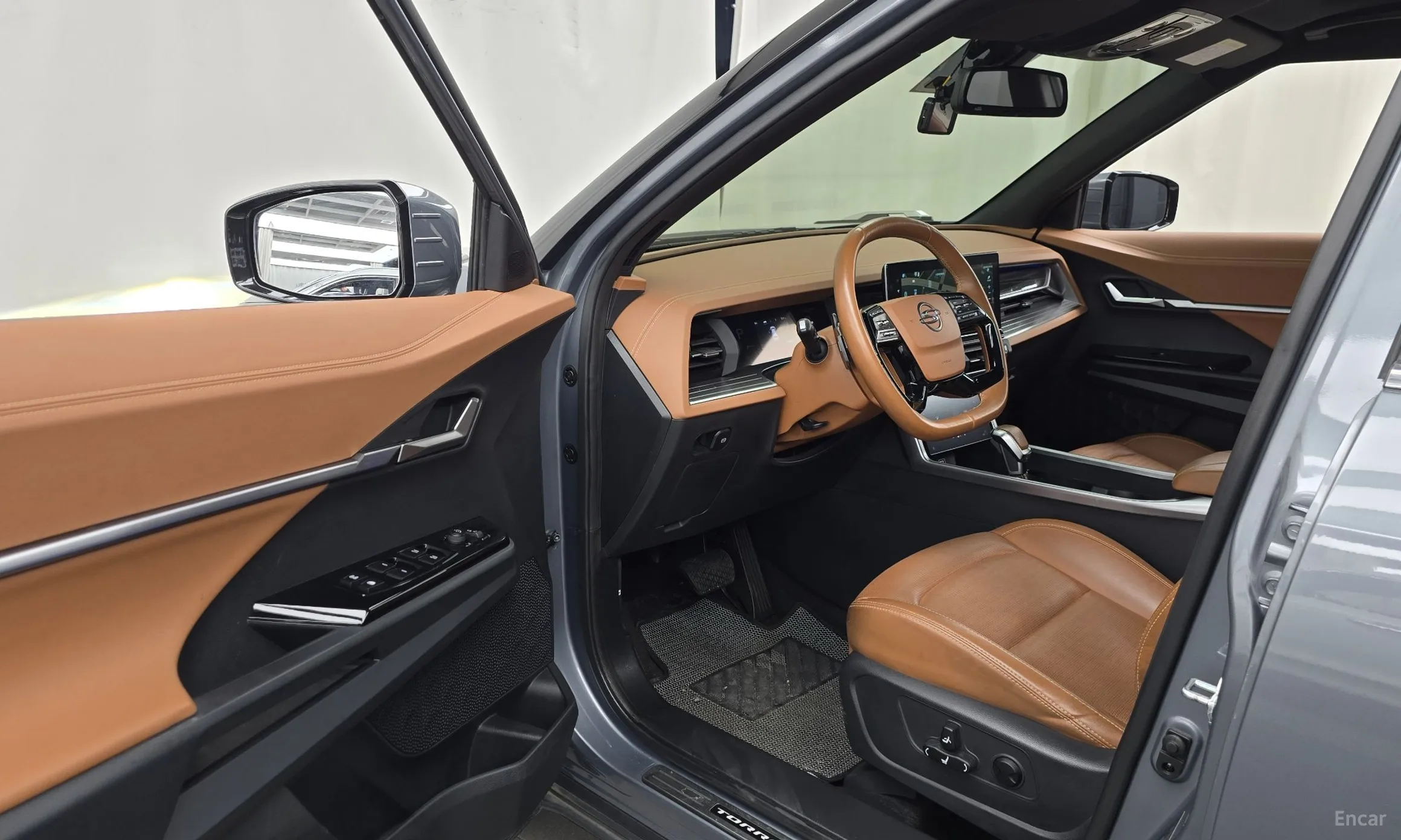 KG Mobility (SsangYong) Torres превью 10