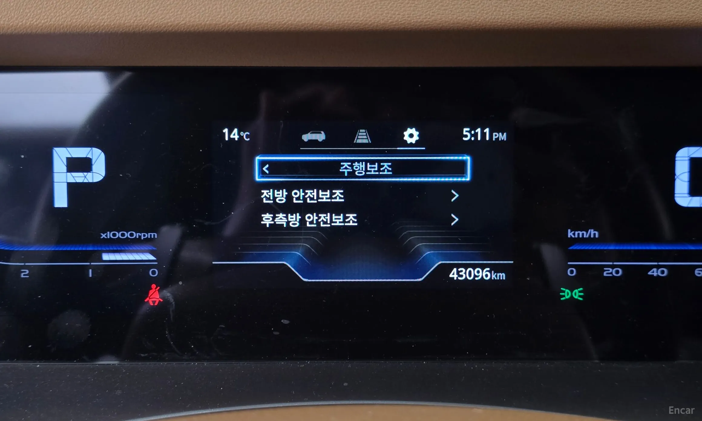 KG Mobility (SsangYong) Torres превью 8