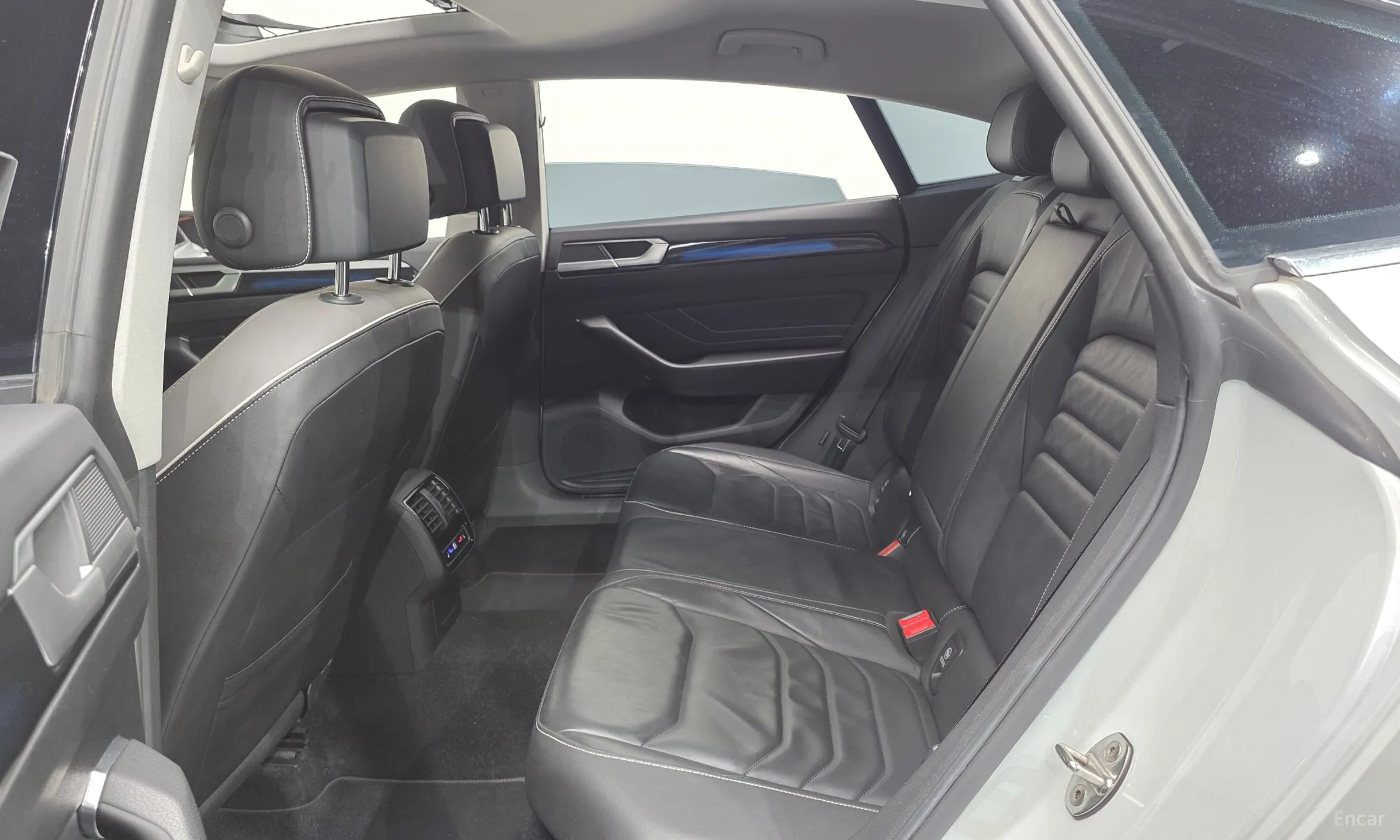 Volkswagen Ateon превью 11