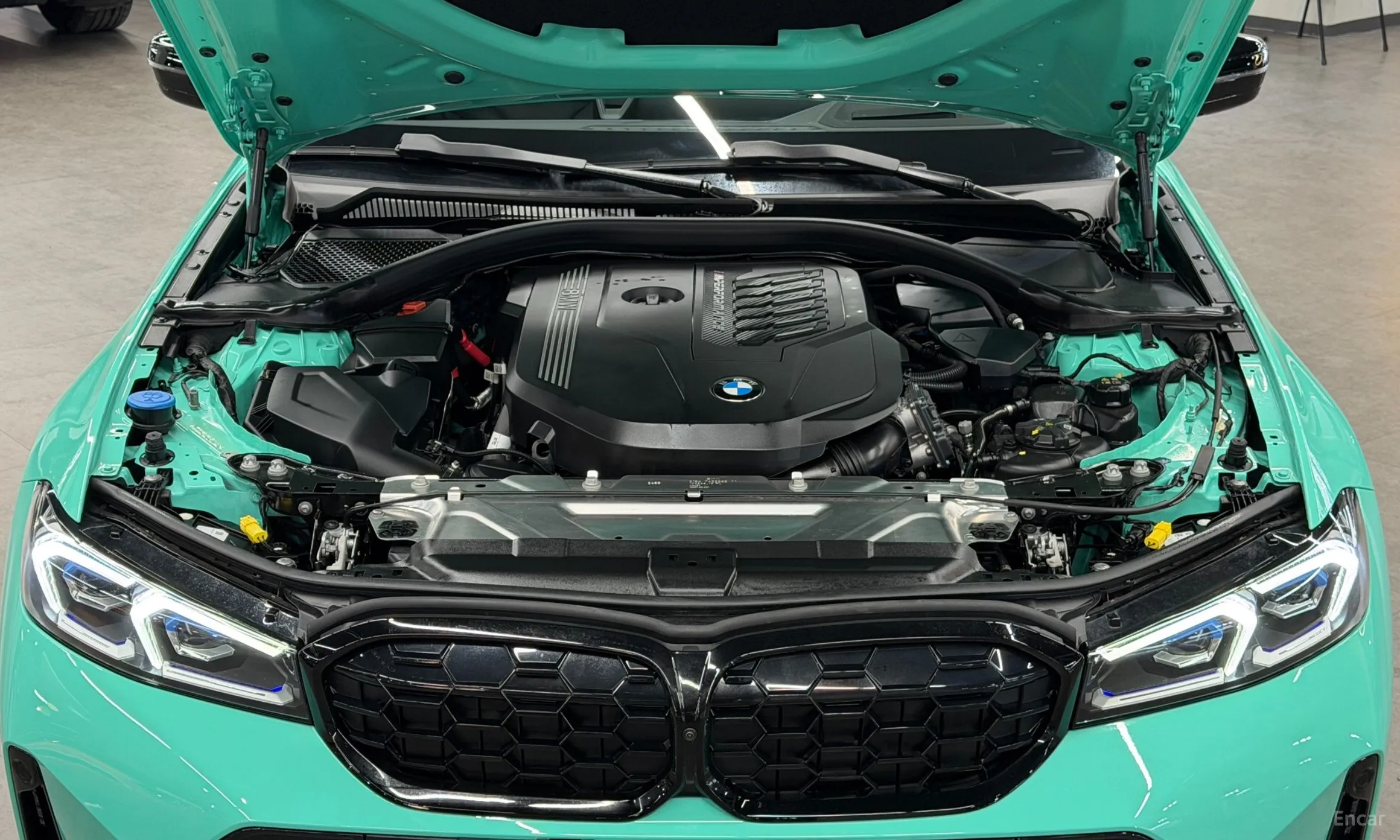 BMW 3 Series (G20) превью 6