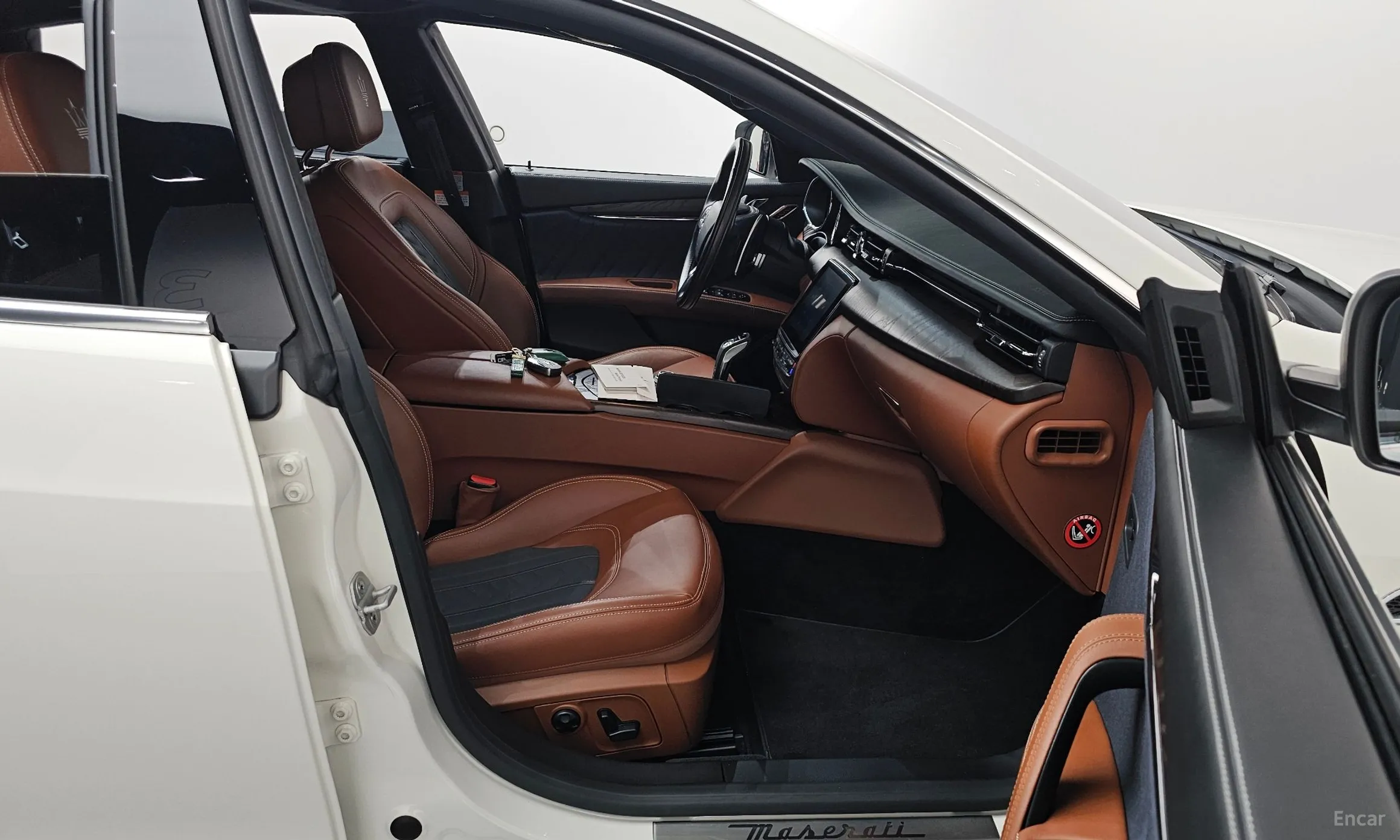 Maserati Quattroporte превью 11