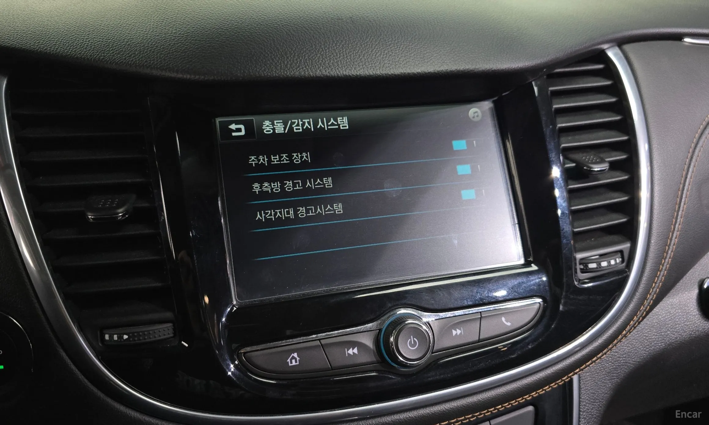 Chevrolet (GM Daewoo) Trax превью 16