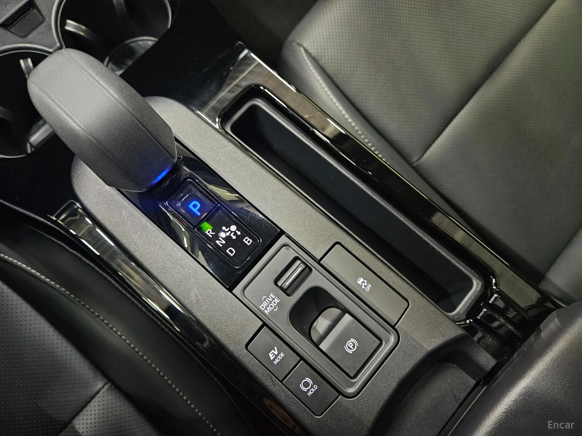 Toyota Prius 5th Generation превью 9