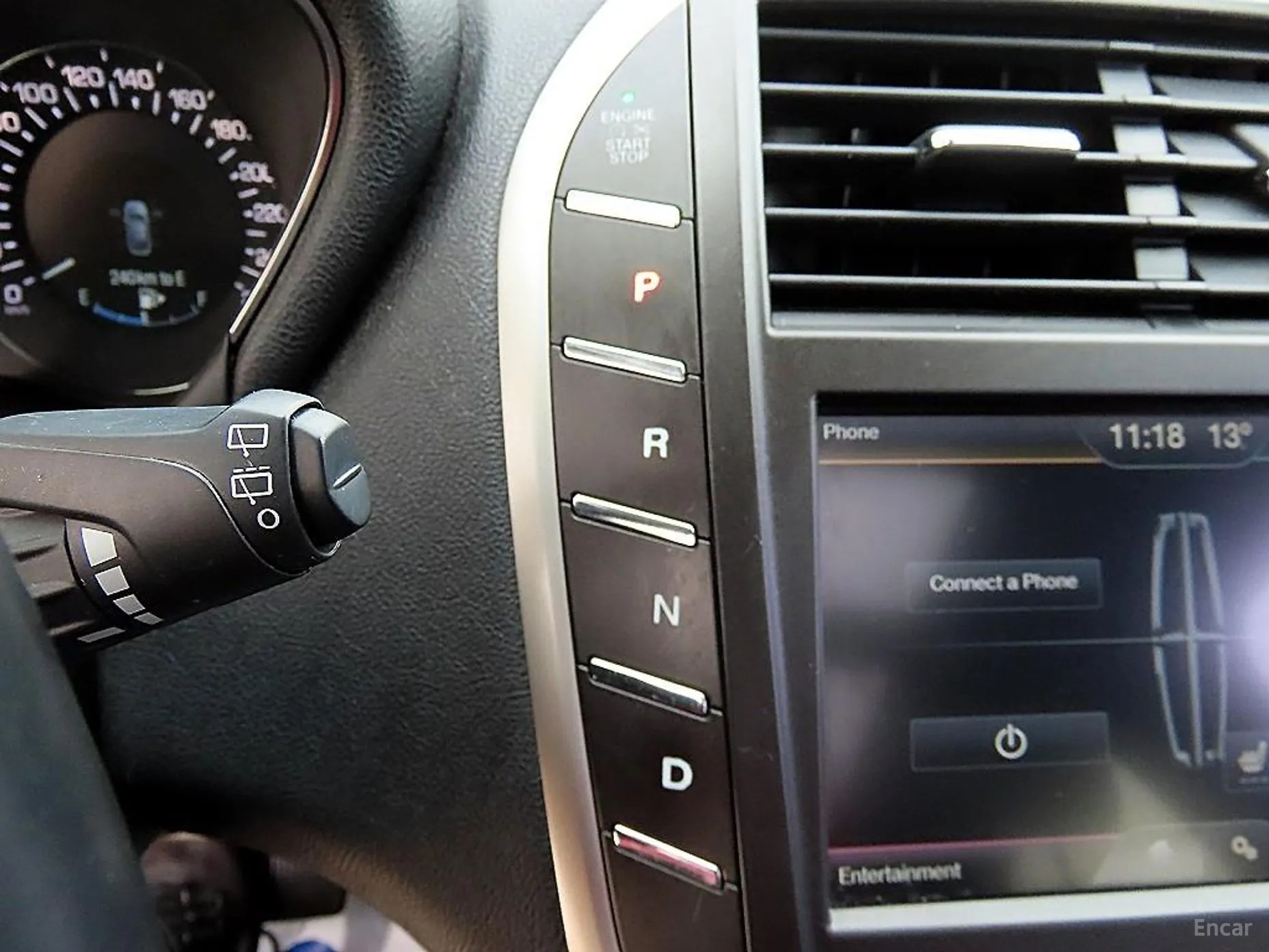 Lincoln MKC превью 10