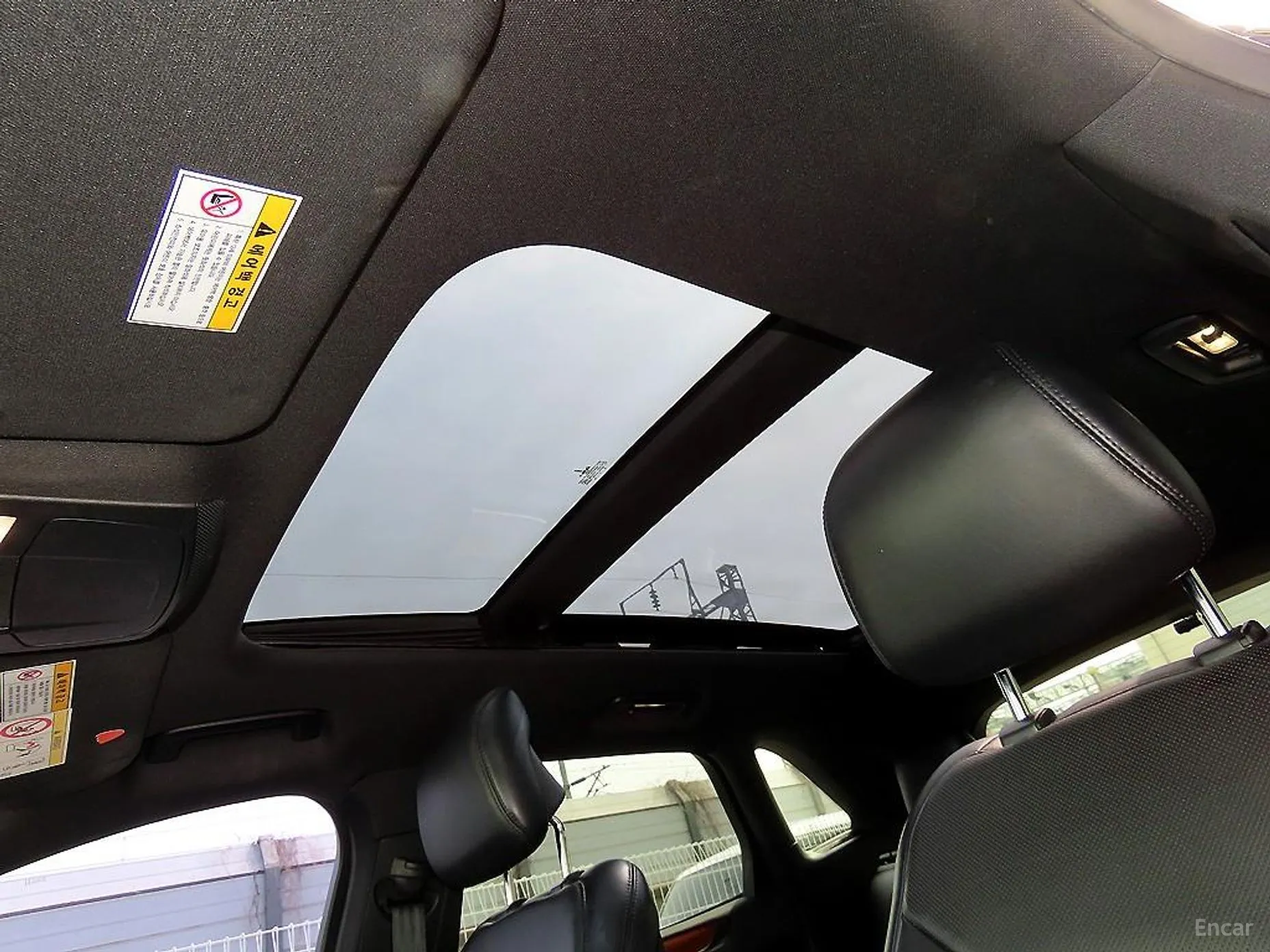 Lincoln MKC превью 17
