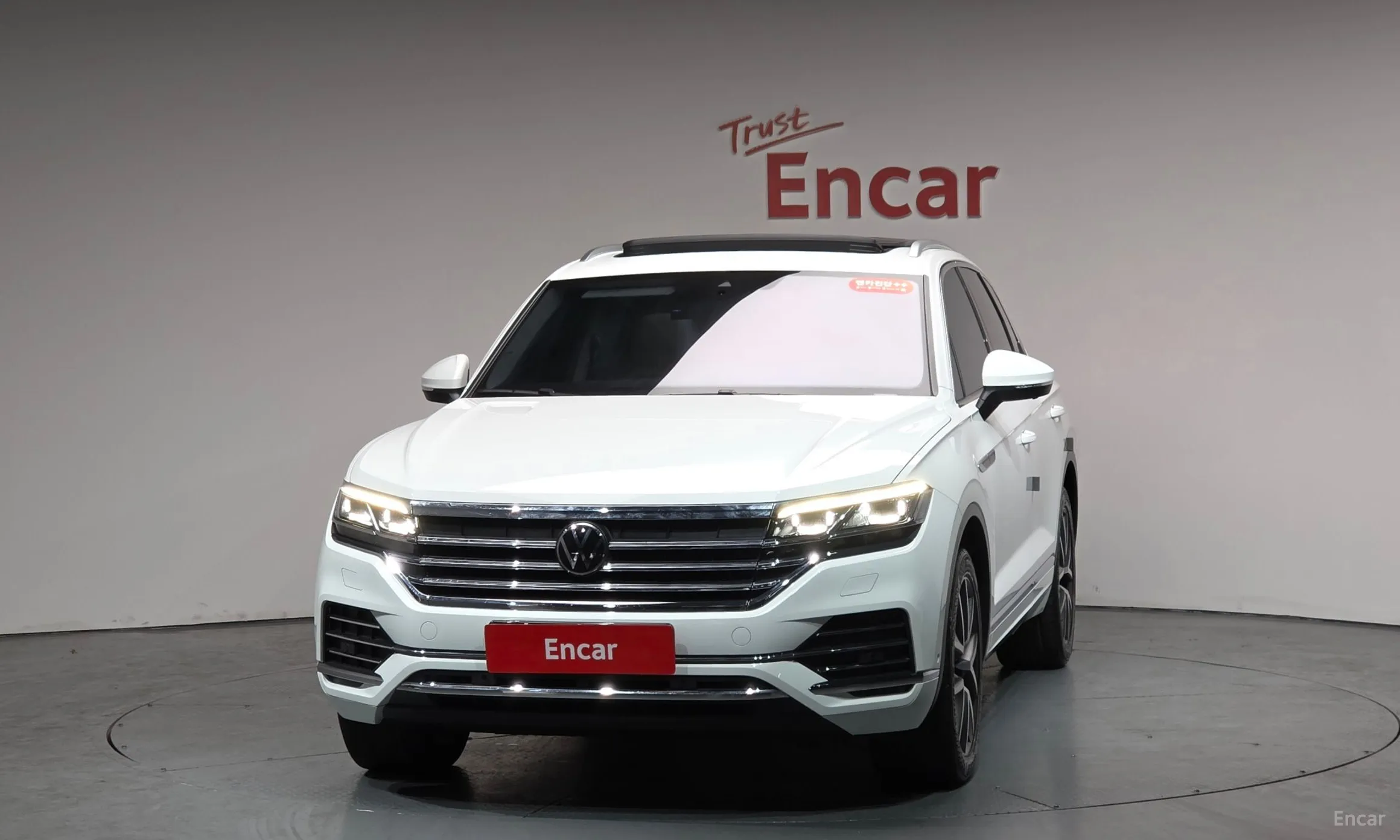 Volkswagen Touareg 3rd Generation превью 3