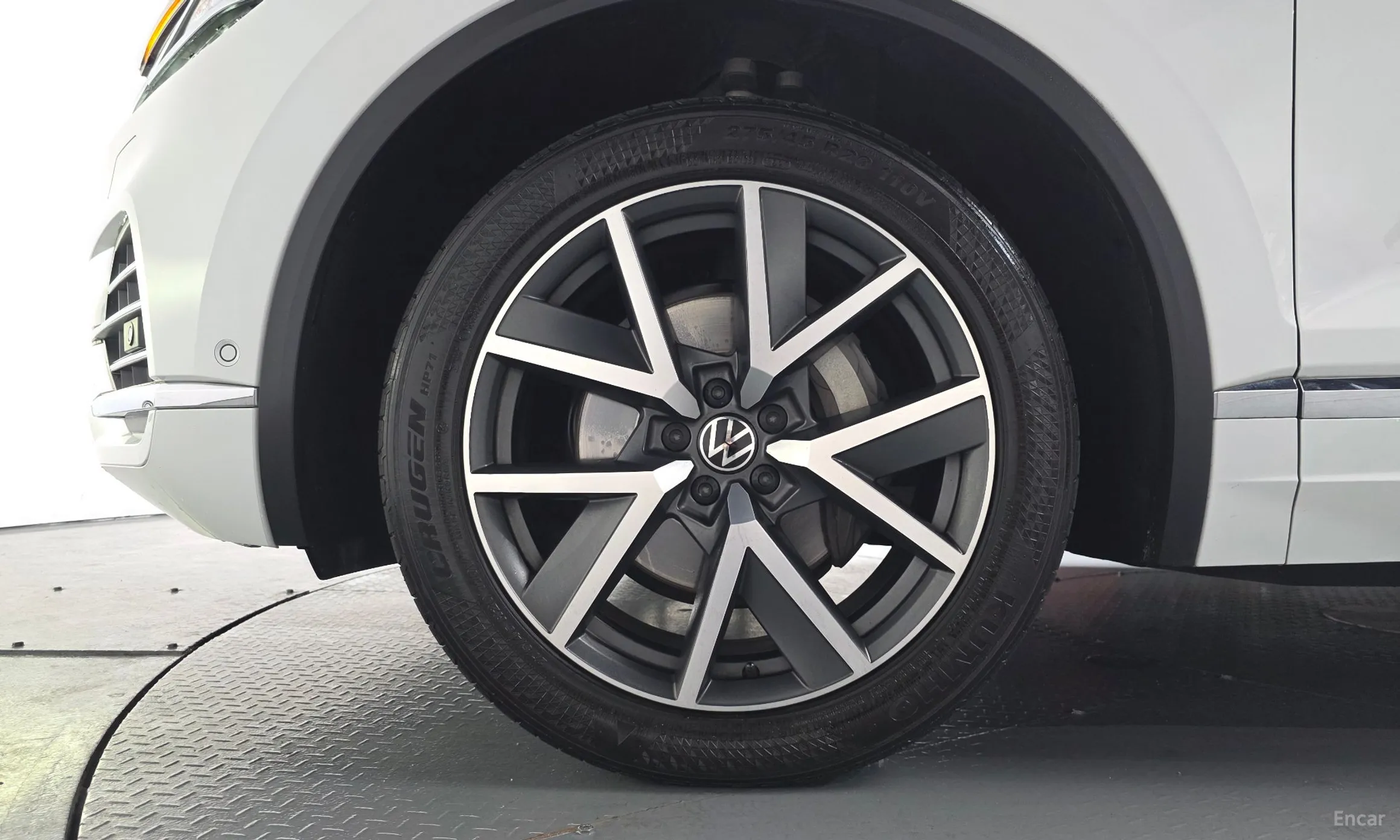 Volkswagen Touareg 3rd Generation превью 5