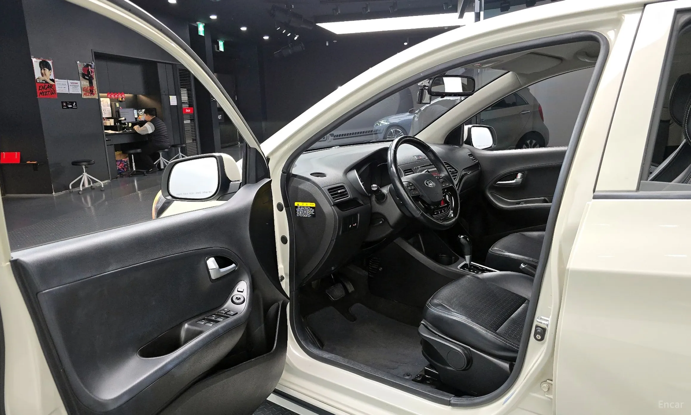 Kia Morning превью 10