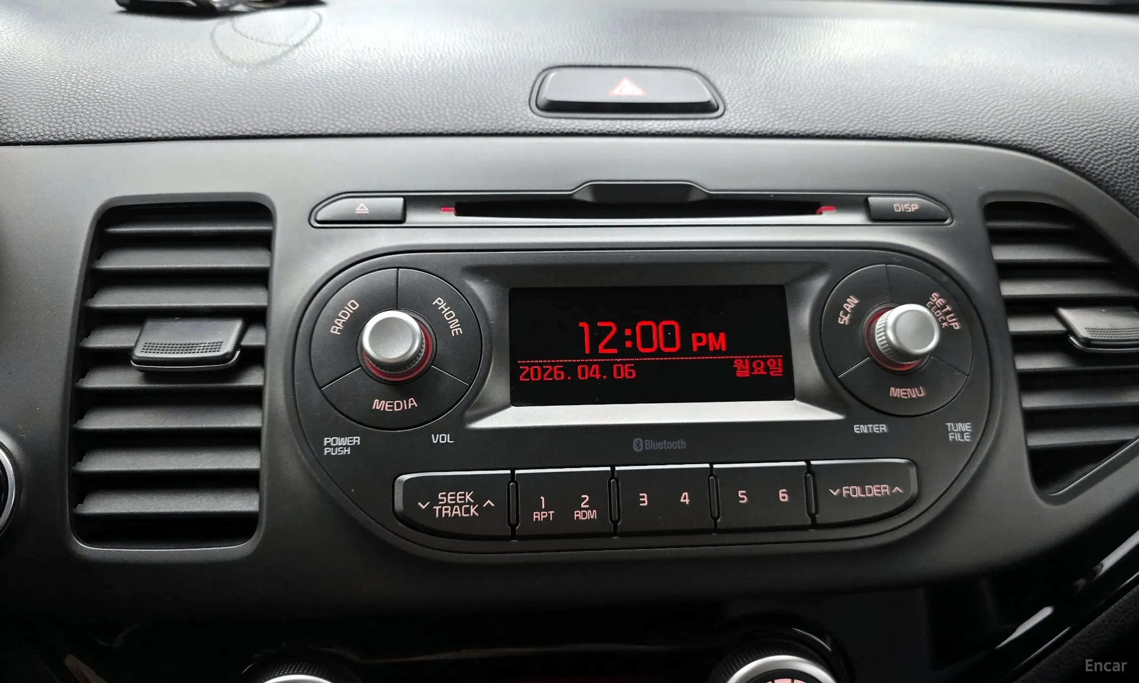 Kia Morning превью 17