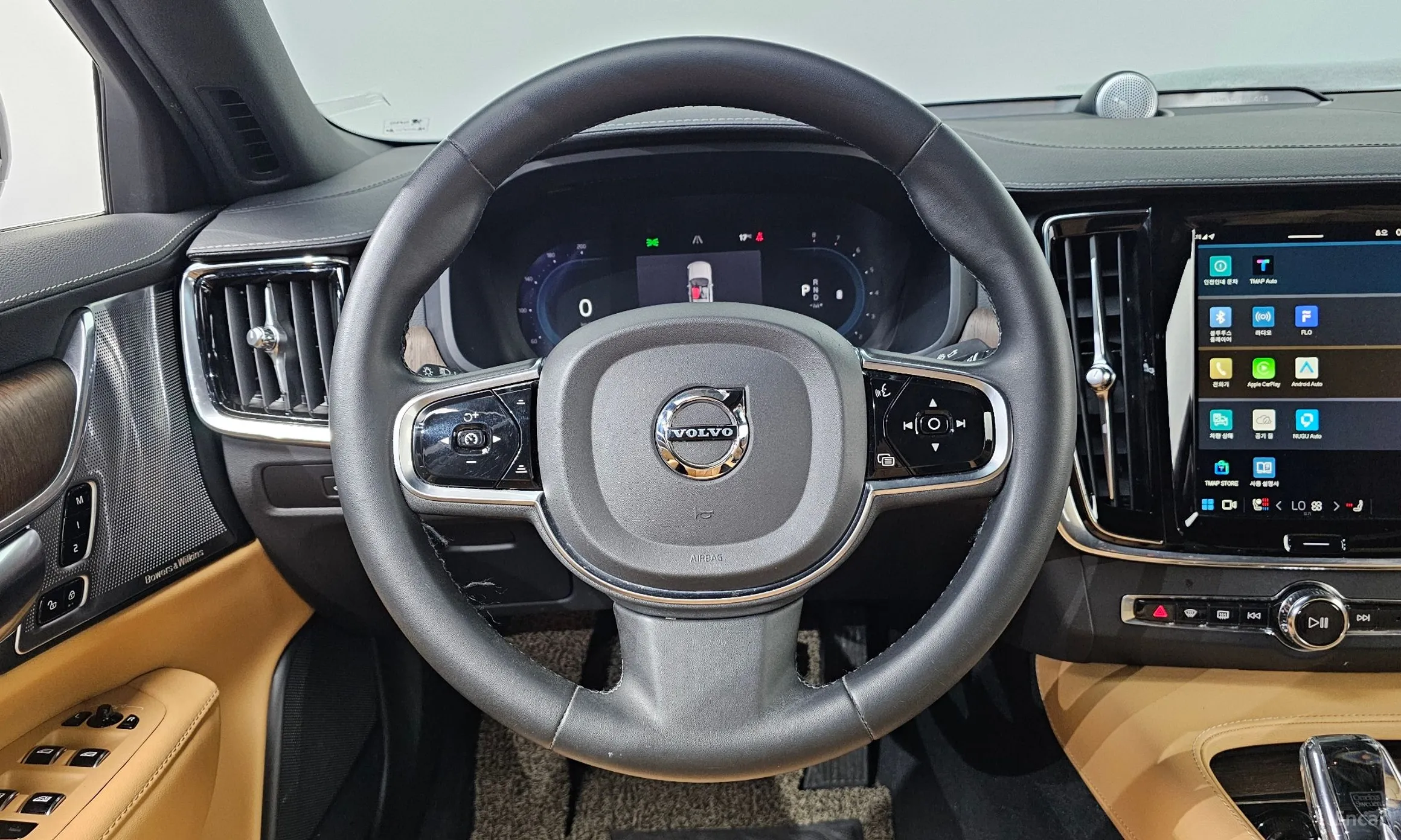 Volvo S90 превью 13