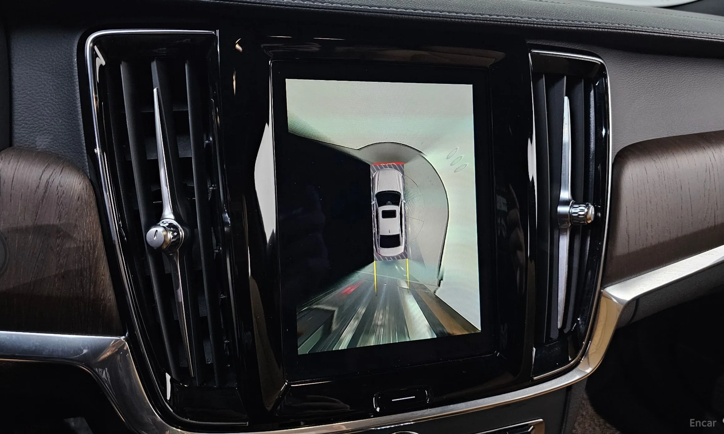 Volvo S90 превью 15