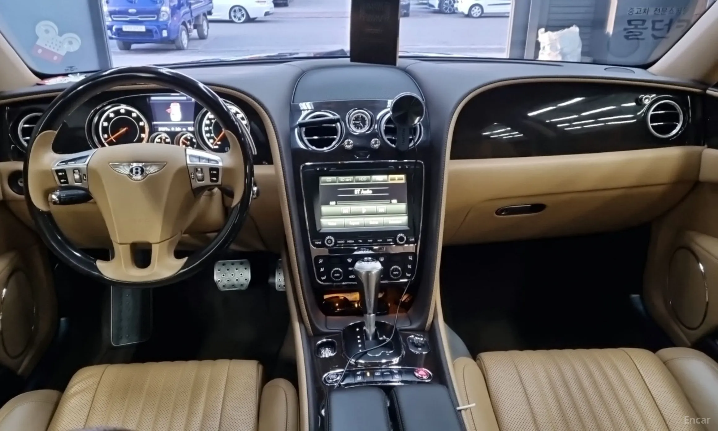 Bentley Flying Spur 2nd Generation превью 5