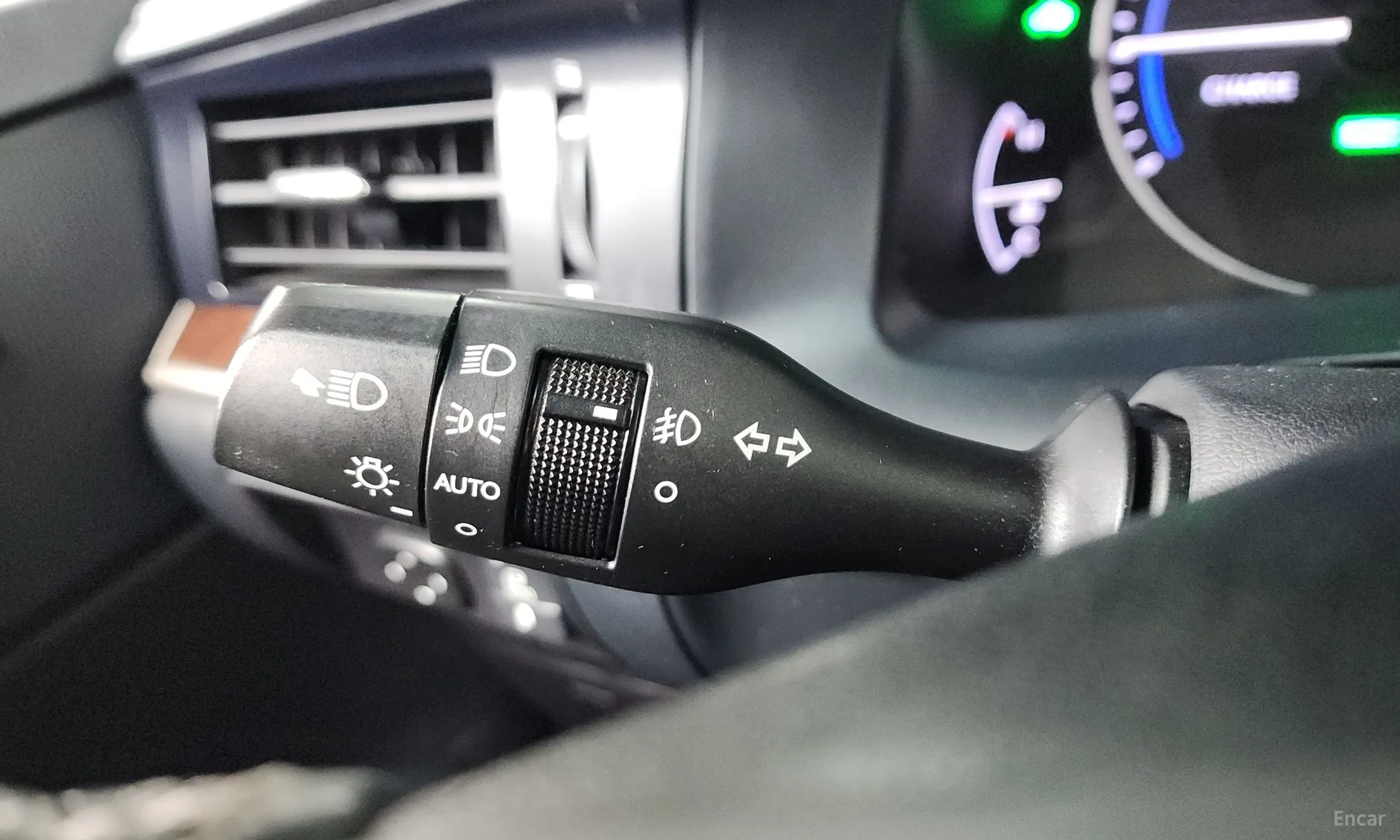 Lexus New ES300h превью 17