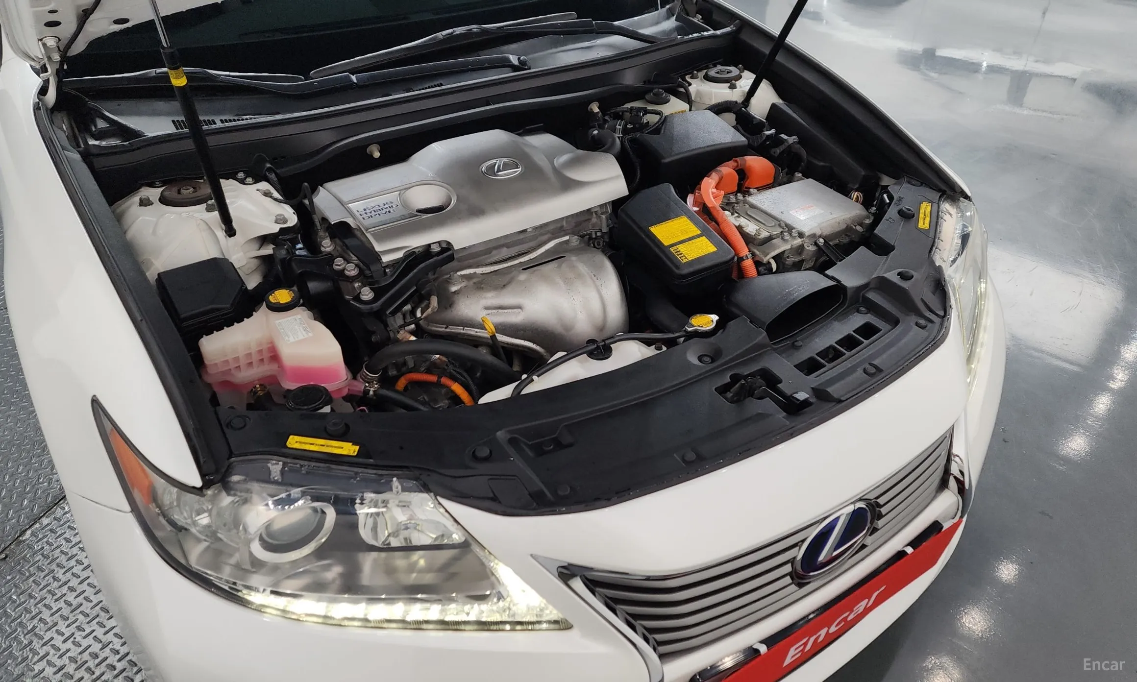 Lexus New ES300h превью 6