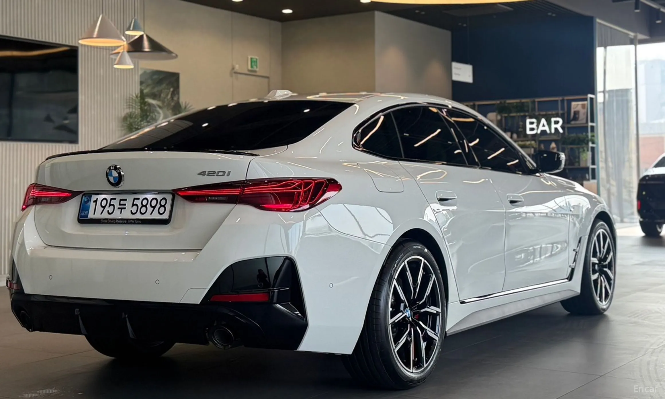 BMW Series 4 (G22) превью 3