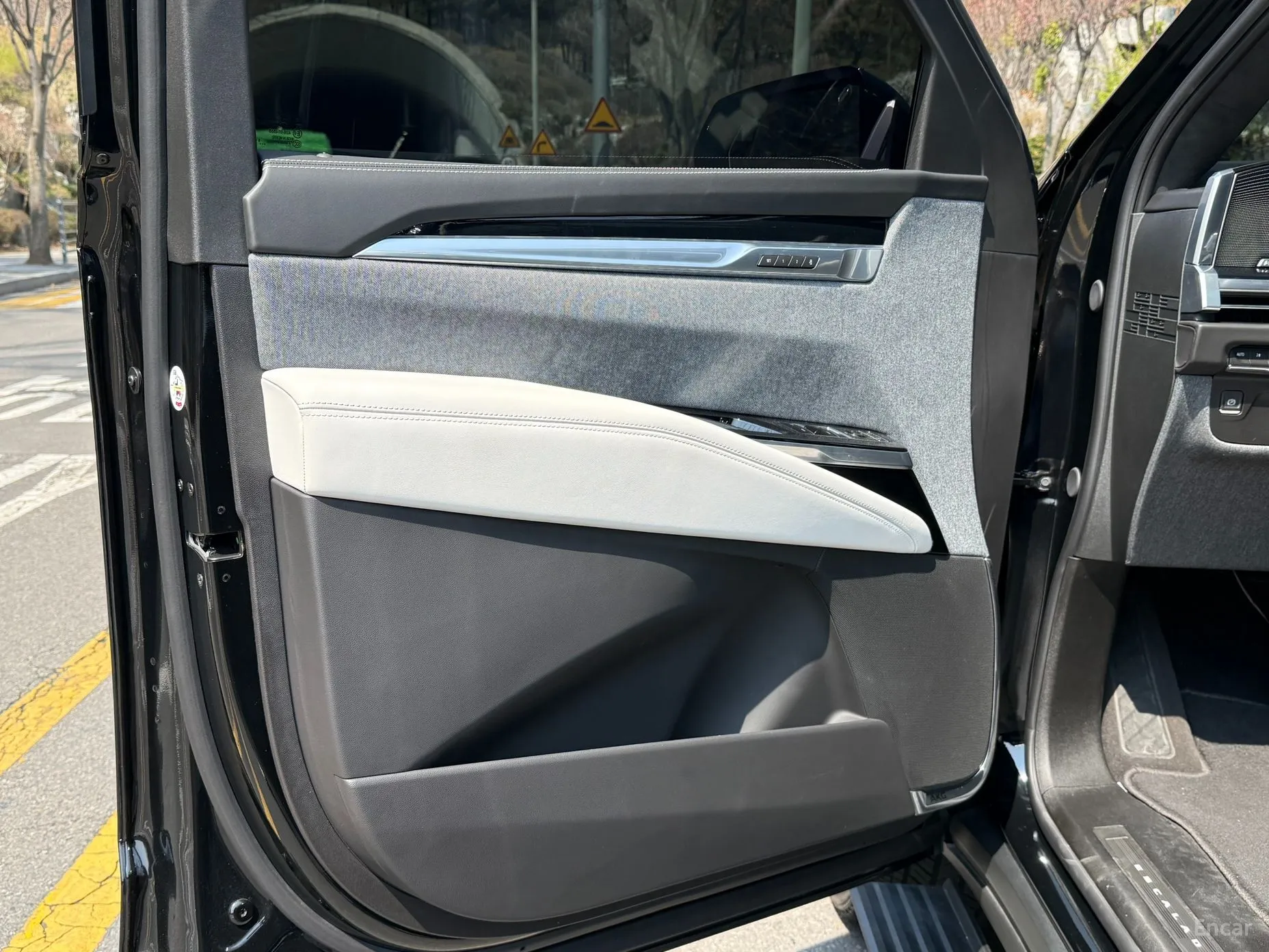 Cadillac Escalade 5th Generation превью 5