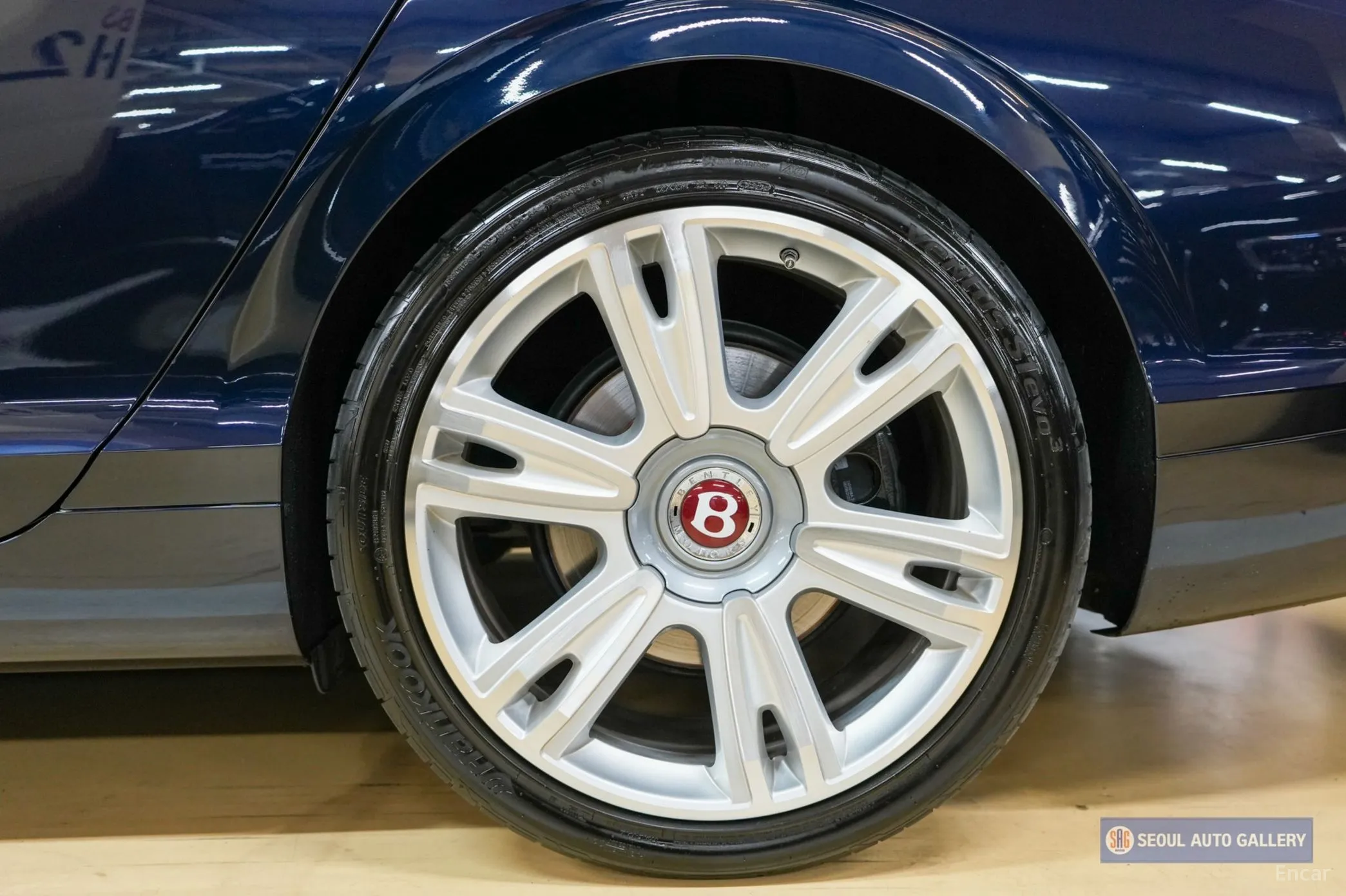 Bentley Flying Spur 2nd Generation превью 18