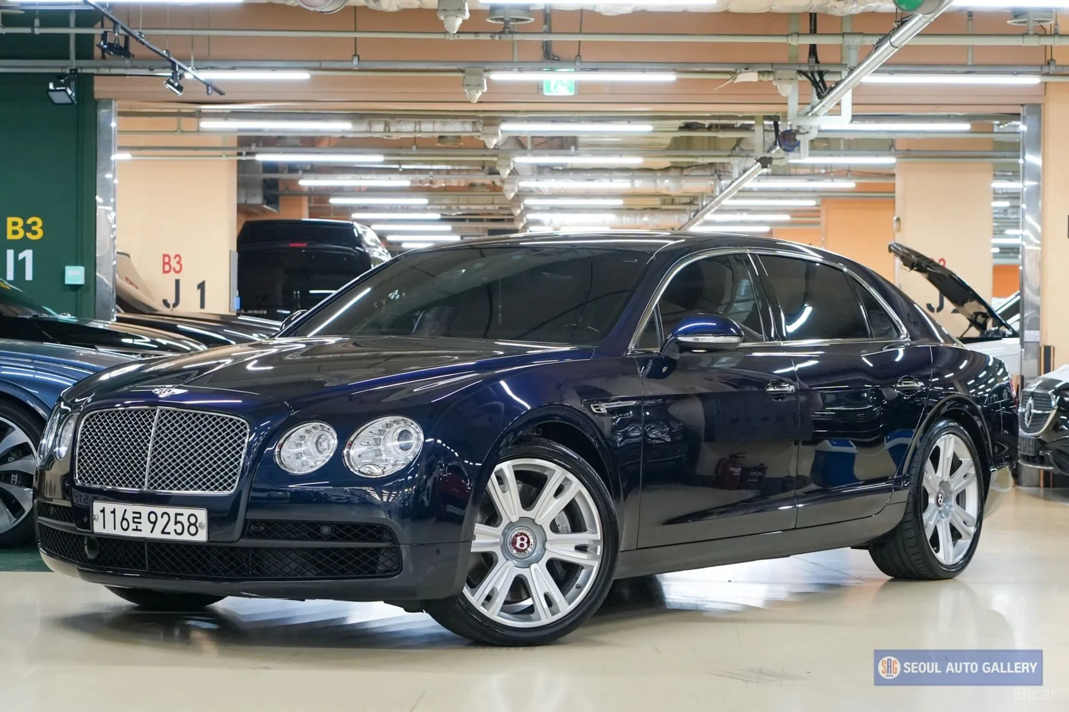 Bentley Flying Spur 2nd Generation превью 3
