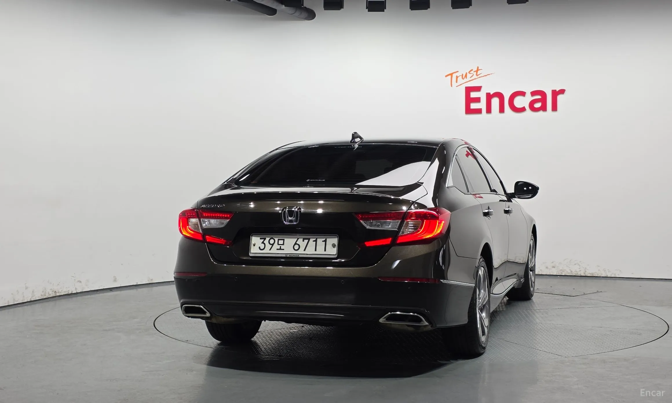 Honda Accord 10th Generation превью 4