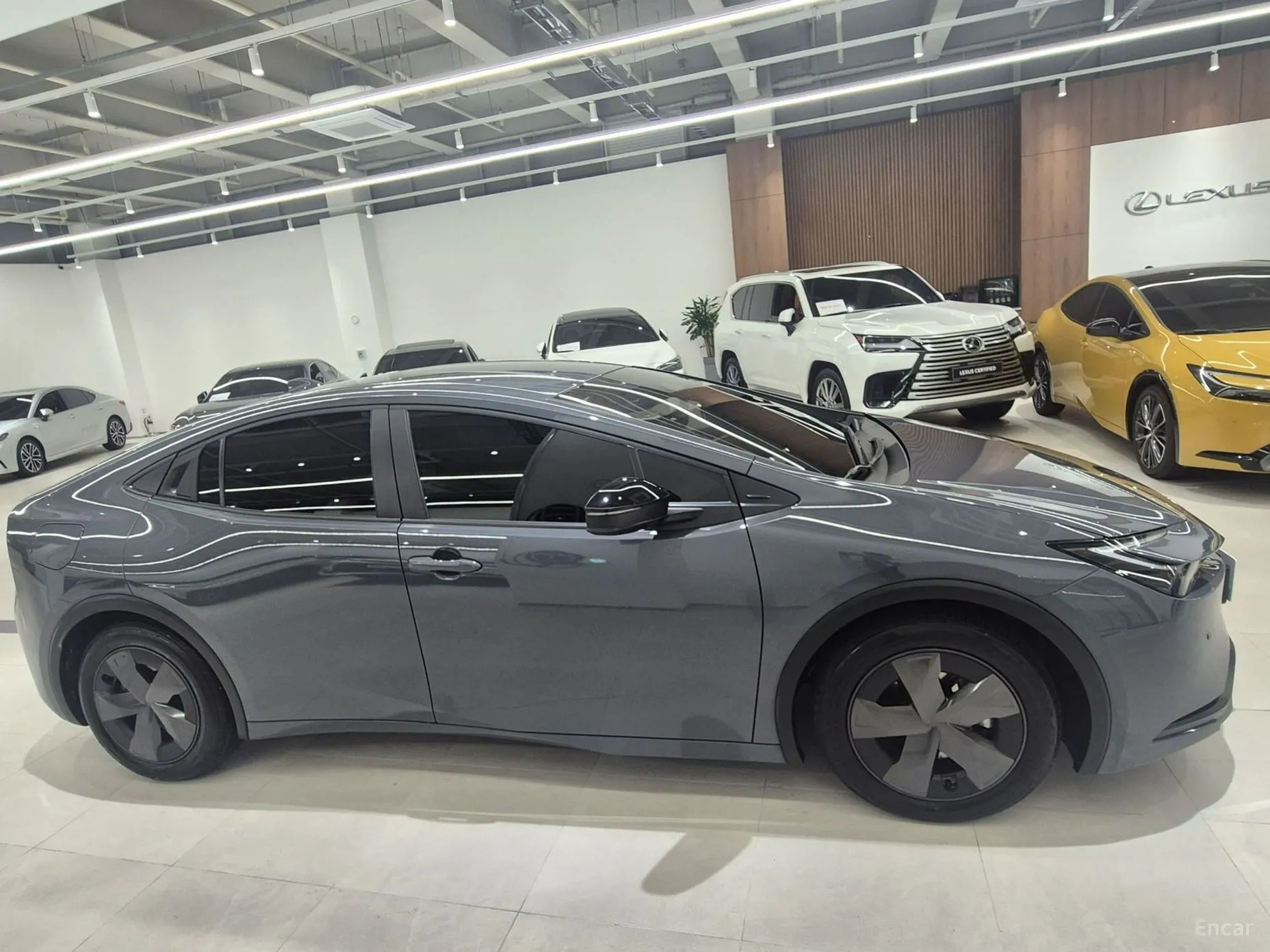 Toyota Prius 5th Generation превью 17
