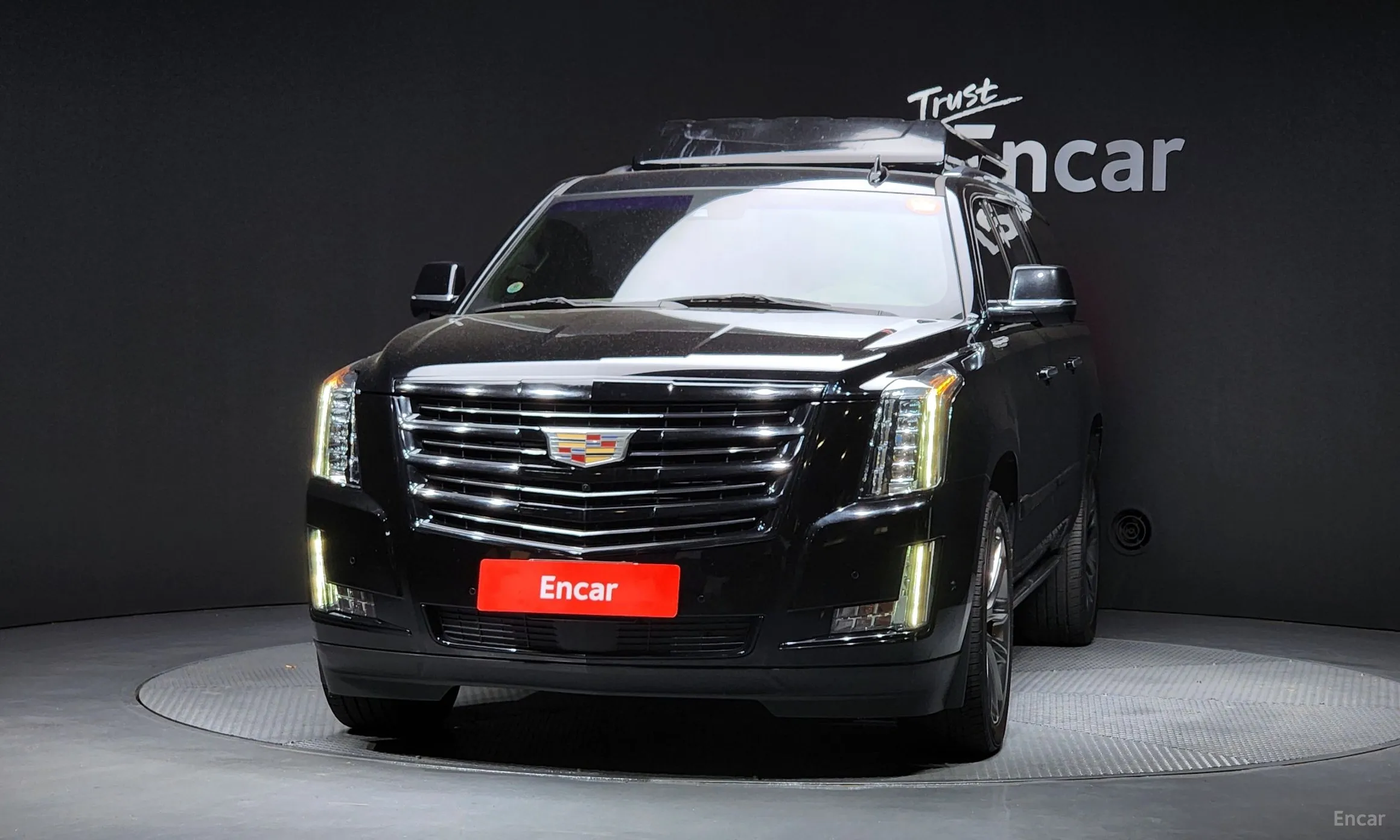 Cadillac Escalade превью 3