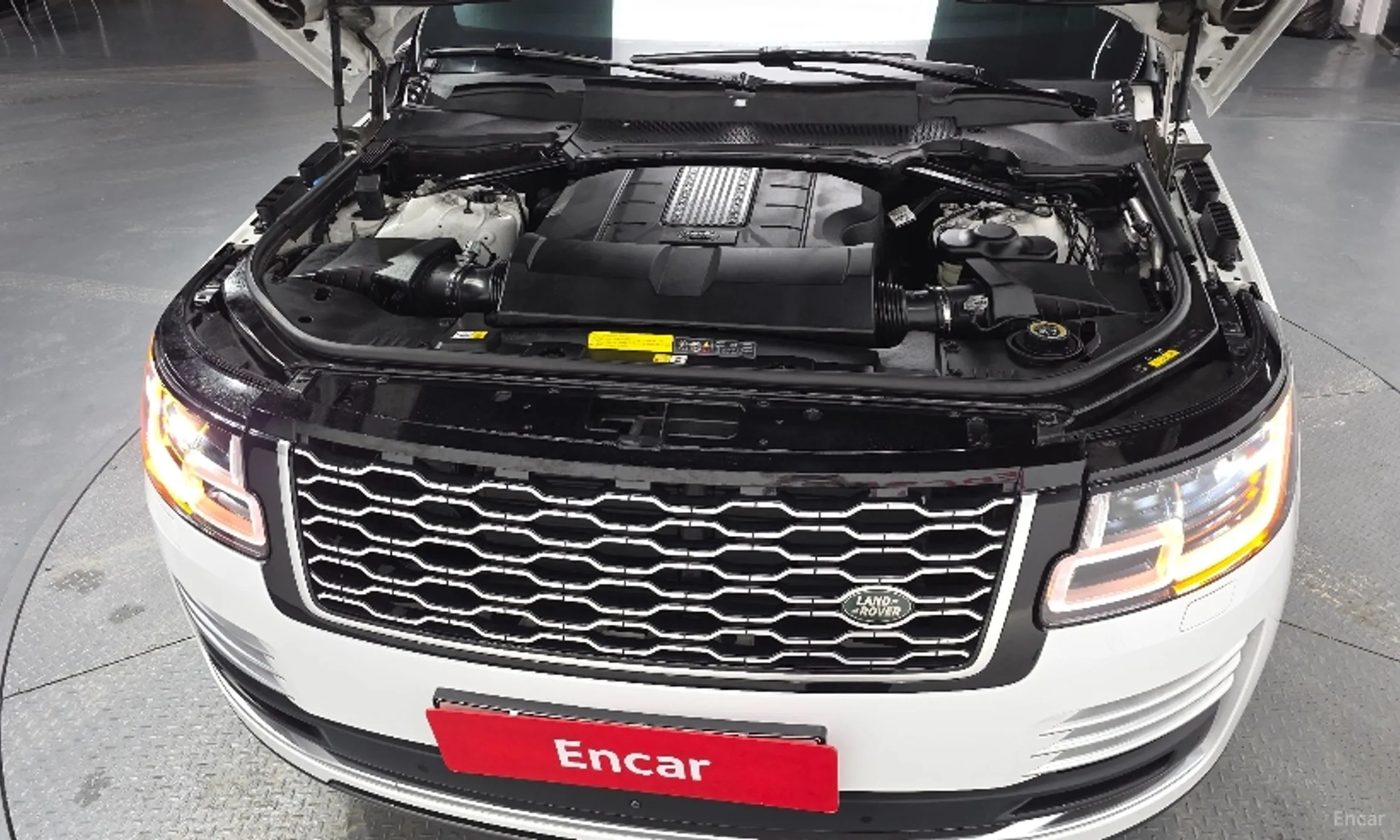 Land Rover Range Rover 4th Generation превью 6