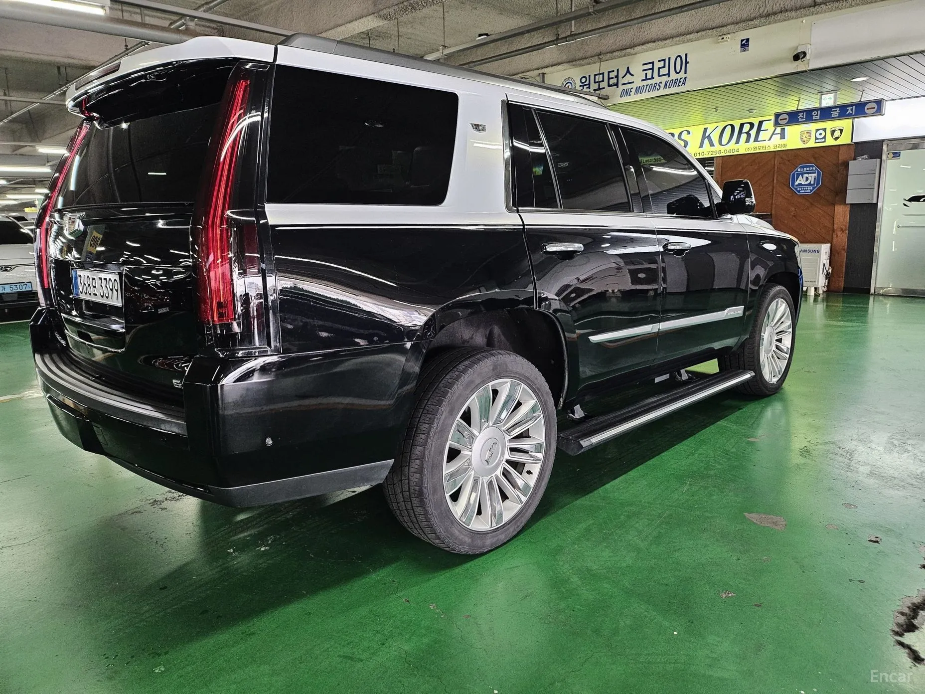 Cadillac Escalade превью 5