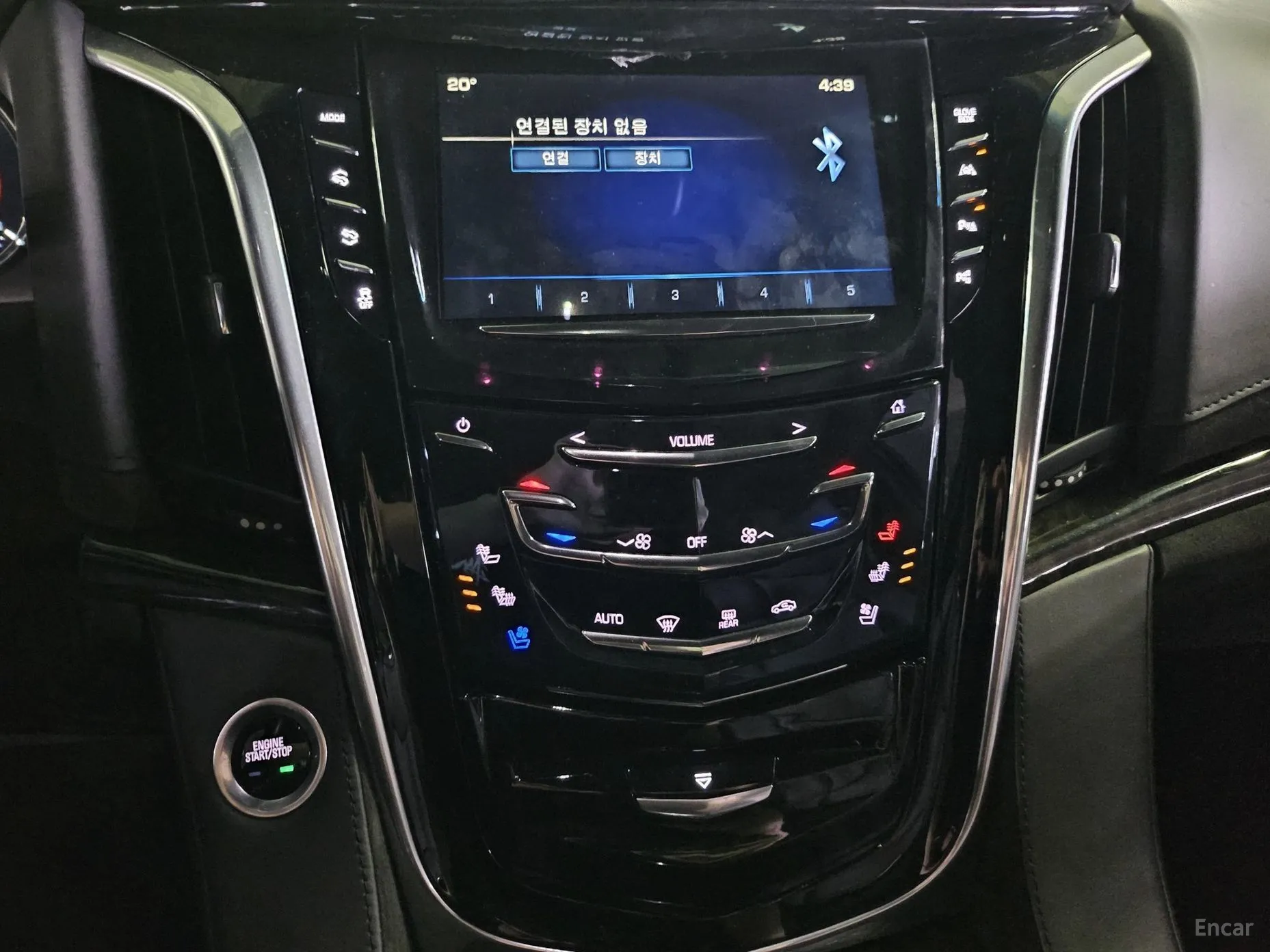 Cadillac Escalade превью 9