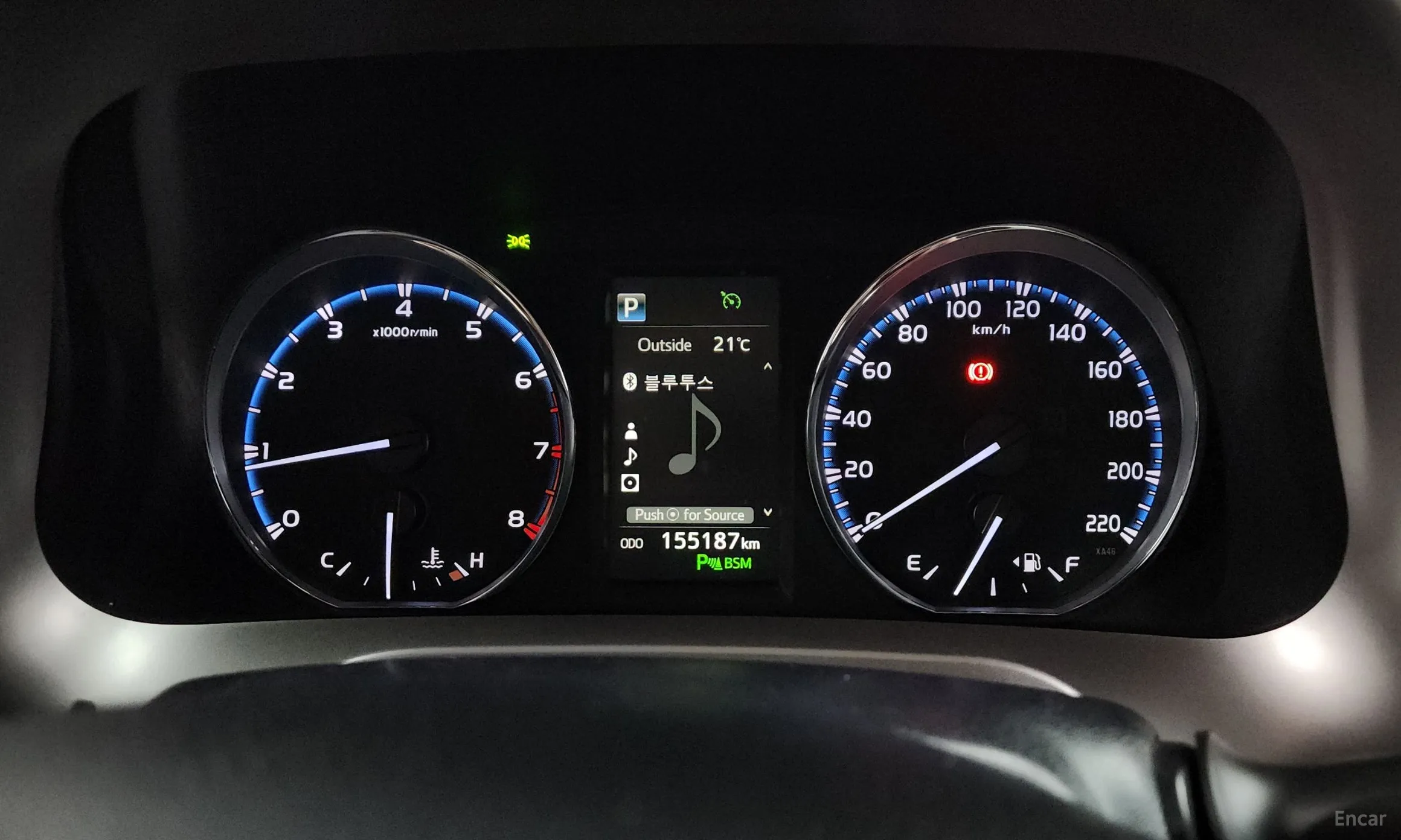 Toyota RAV4 превью 8