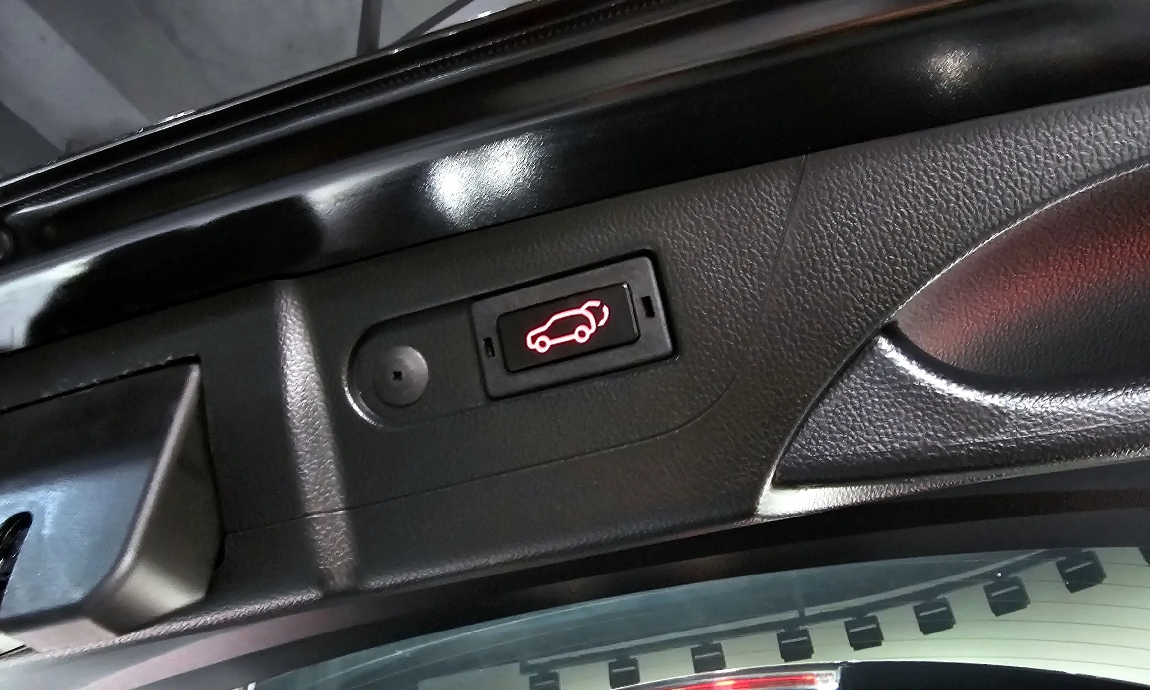 KG Mobility (SsangYong) G4 Rexton превью 20