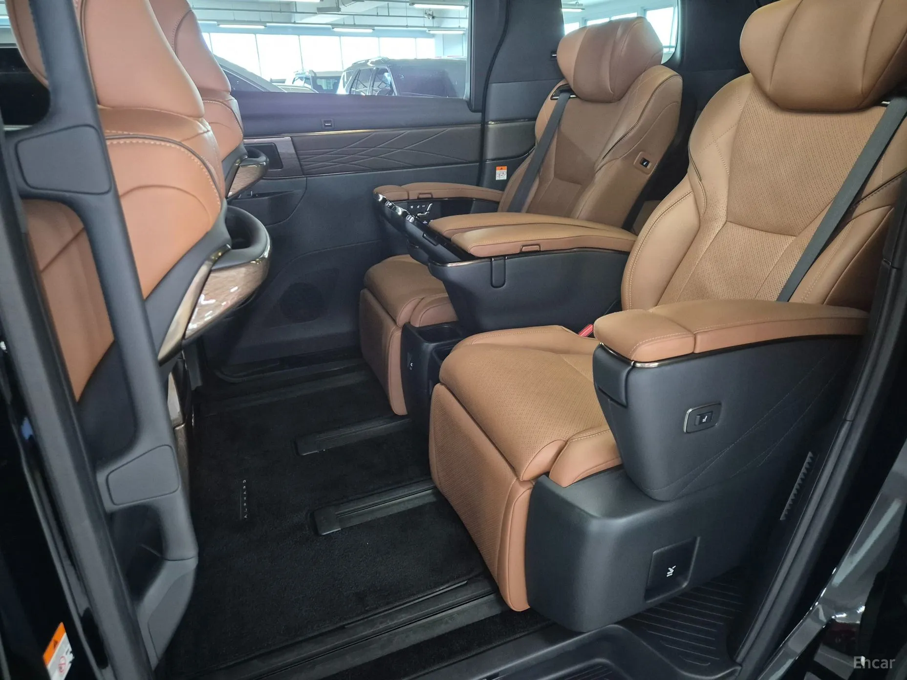 Toyota Alphard 4th Generation превью 9