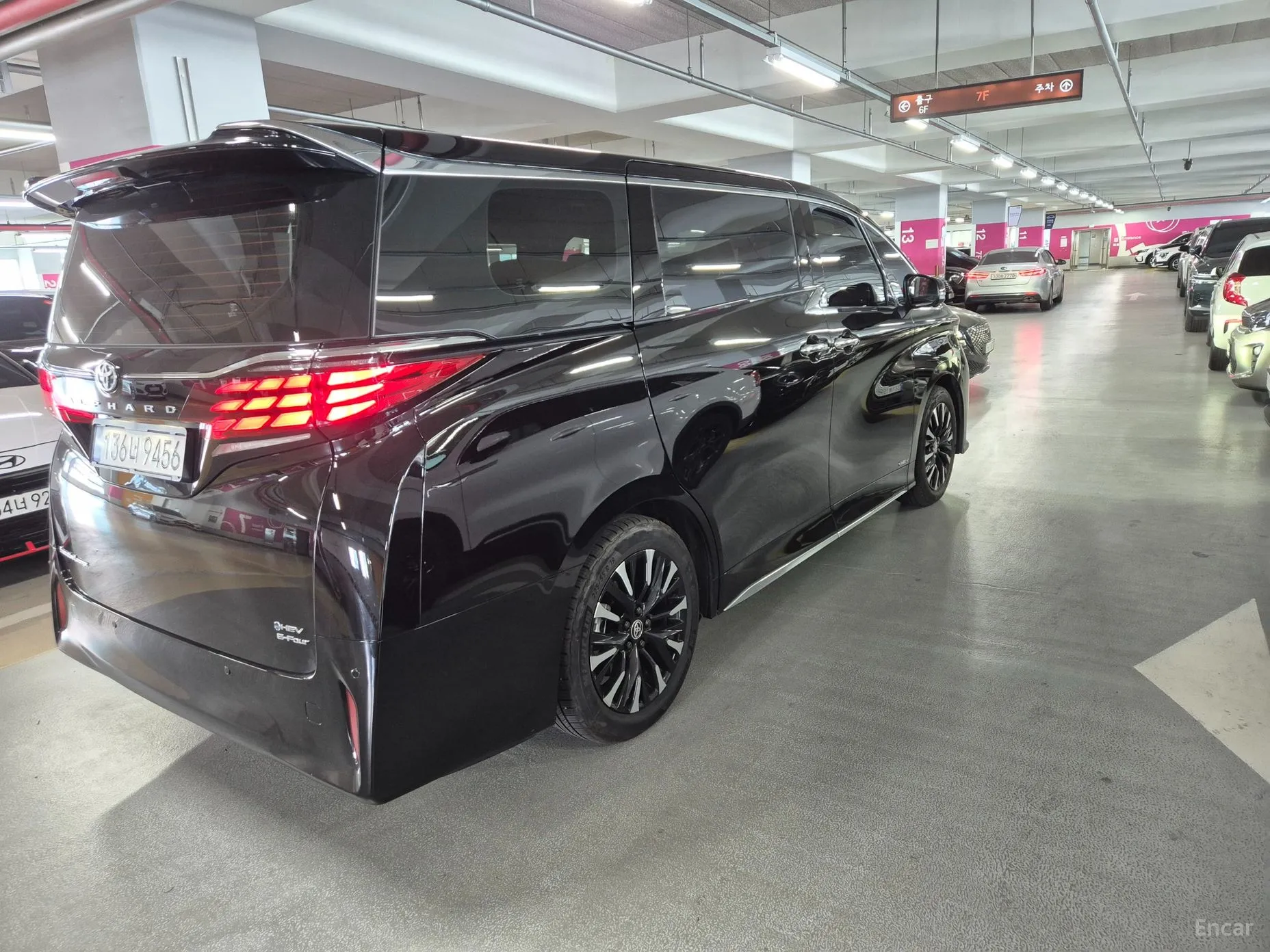 Toyota Alphard 4th Generation