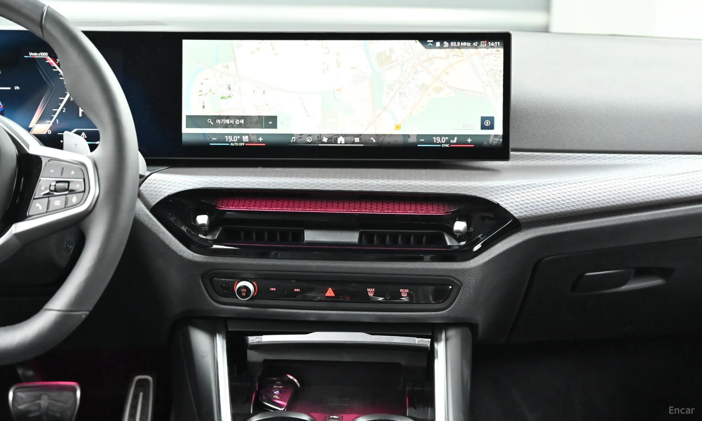 BMW 3 Series (G20) превью 14