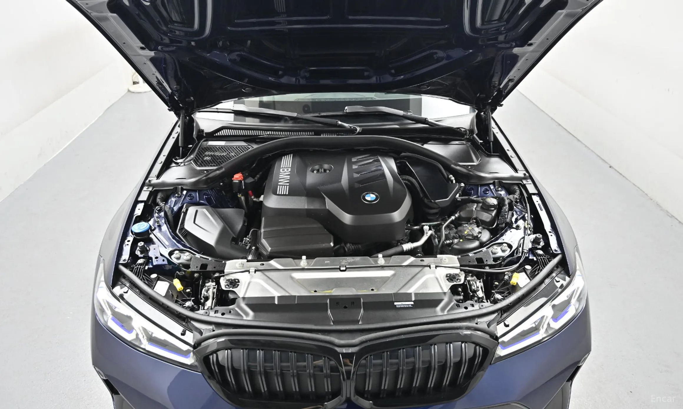 BMW 3 Series (G20) превью 6