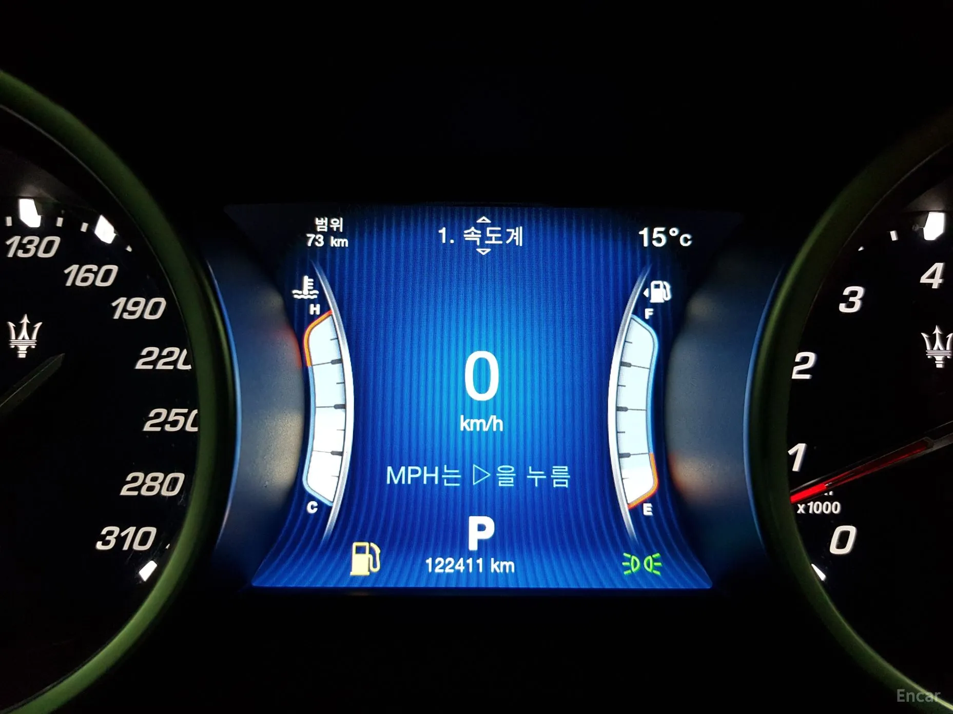 Maserati Ghibli превью 17