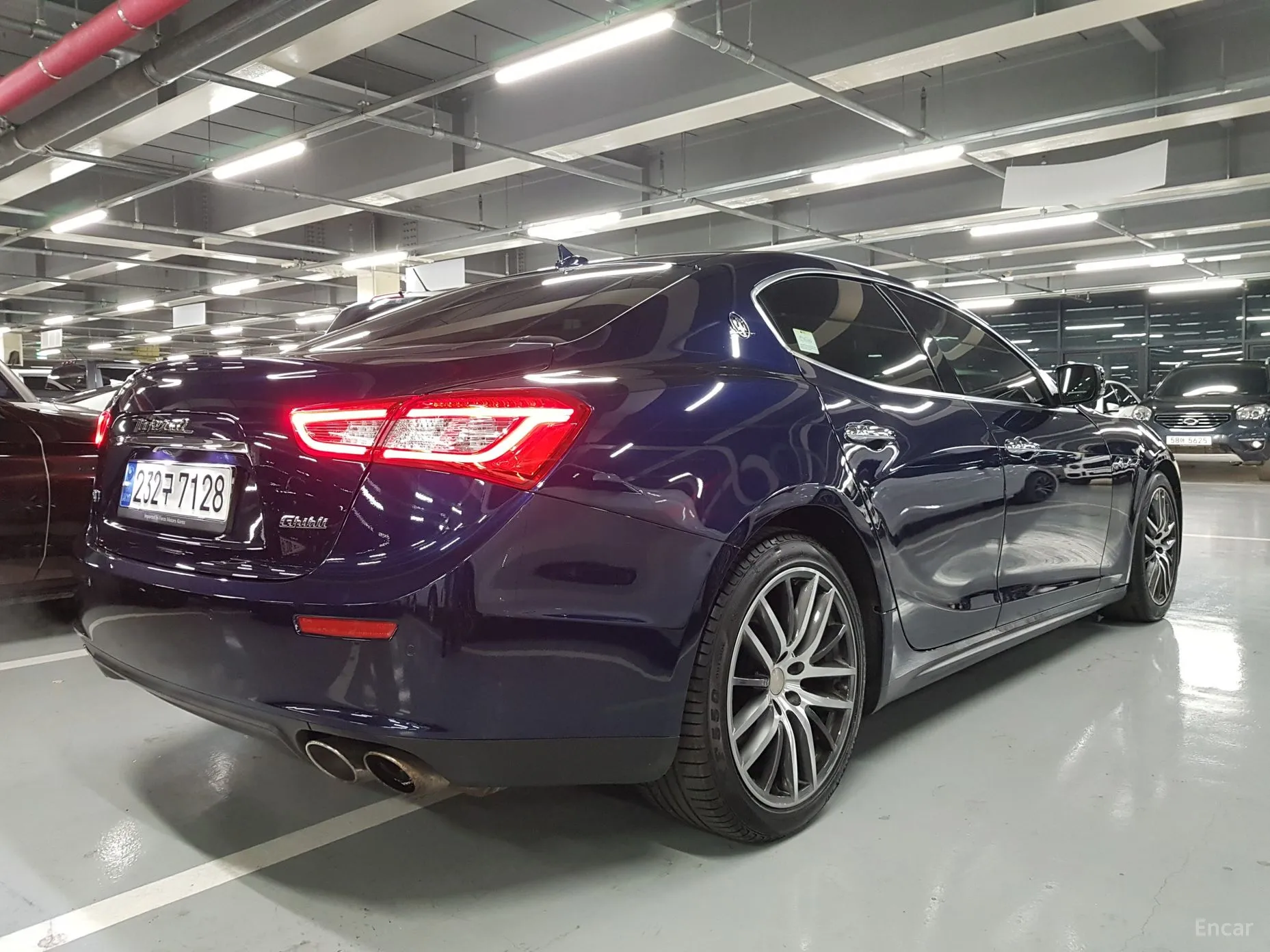 Maserati Ghibli превью 4