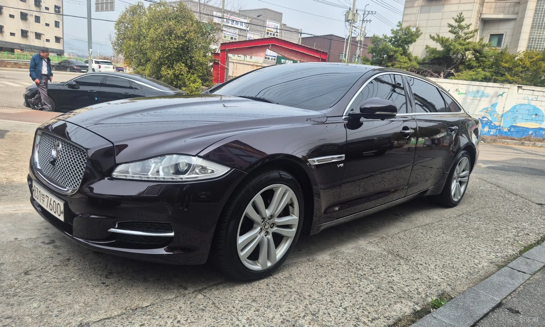 Jaguar All New XJ