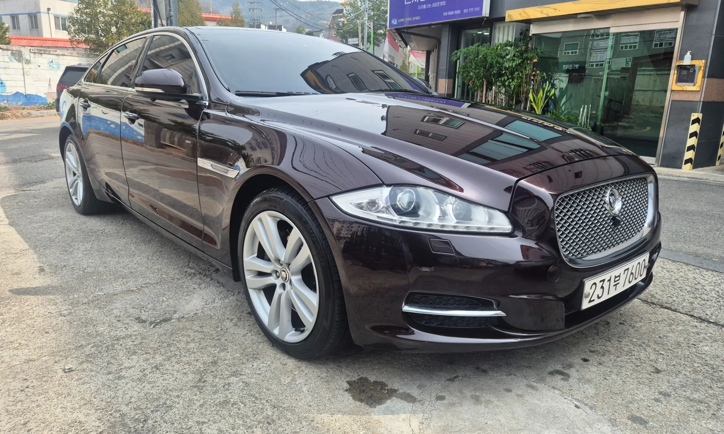 Jaguar All New XJ превью 11