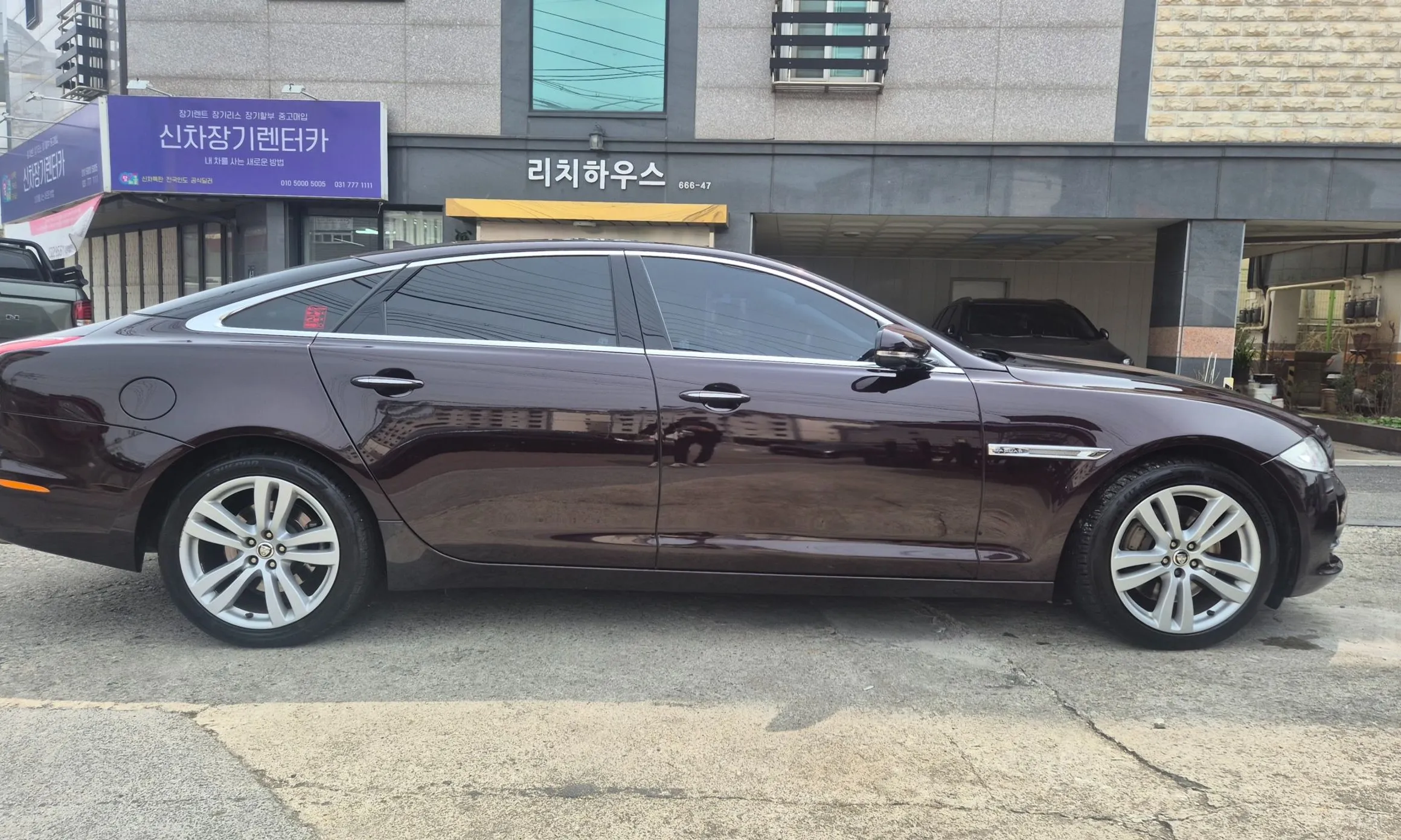 Jaguar All New XJ превью 13