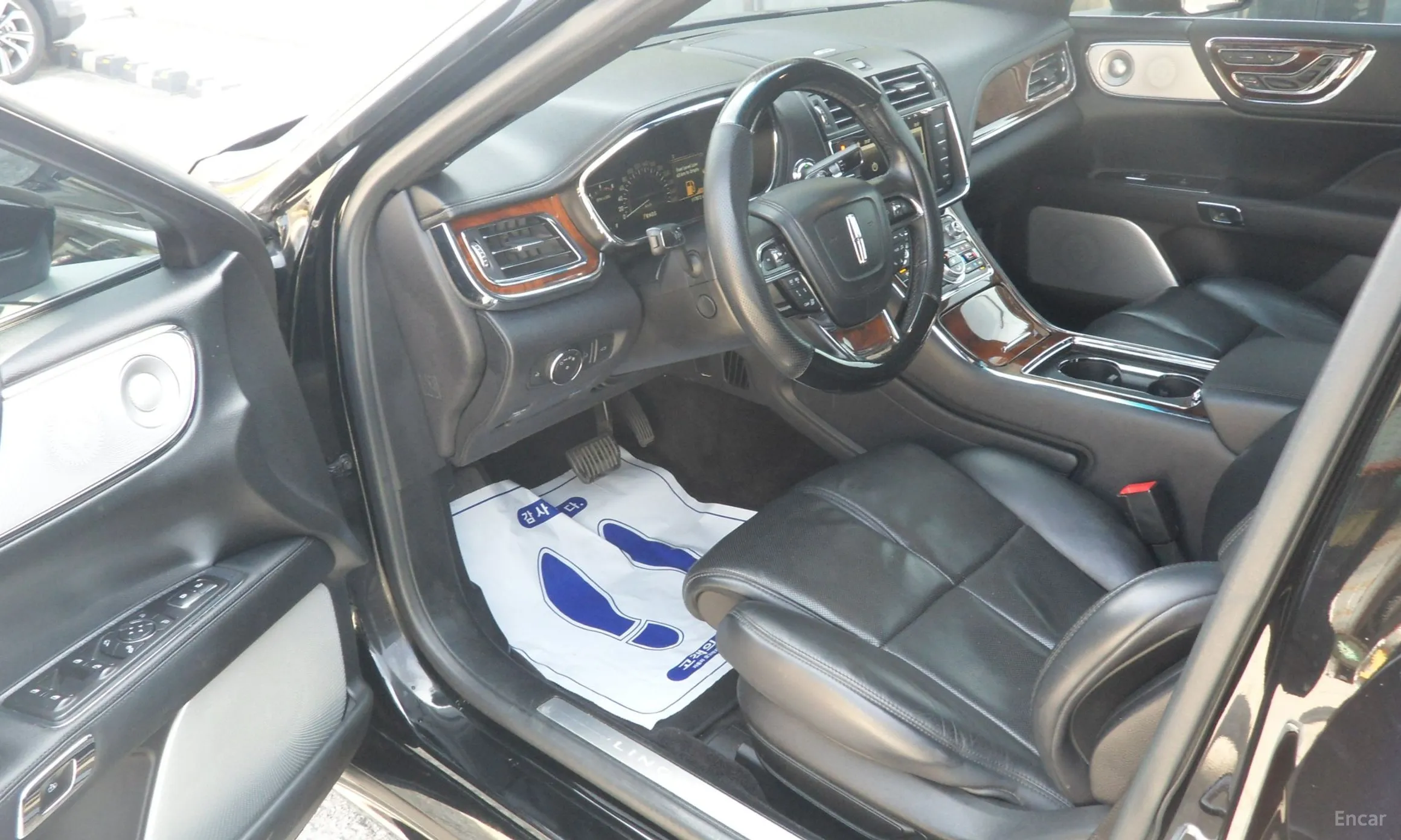 Lincoln Continental Gen 10 превью 7