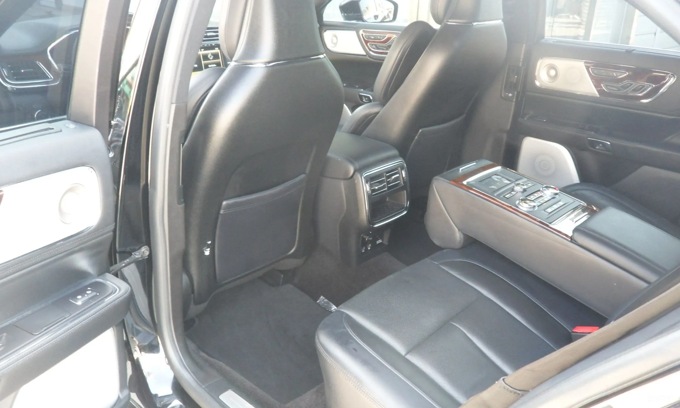 Lincoln Continental Gen 10 превью 8