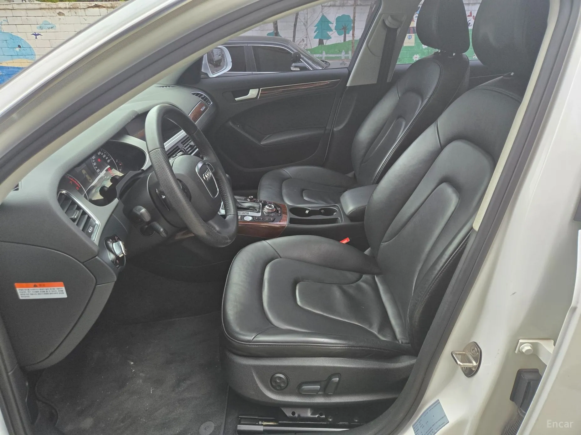 Audi New A4 превью 10
