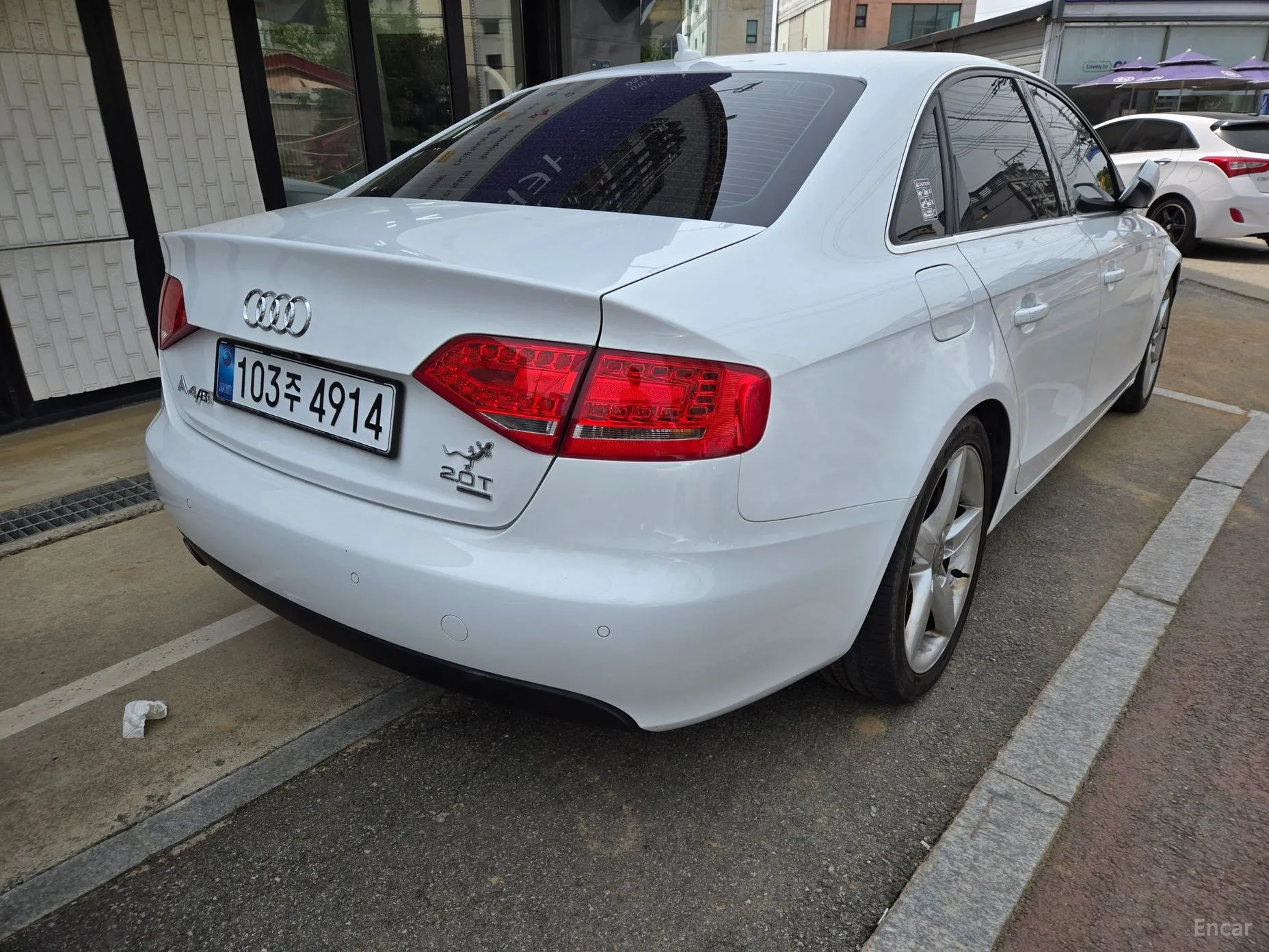 Audi New A4 превью 11