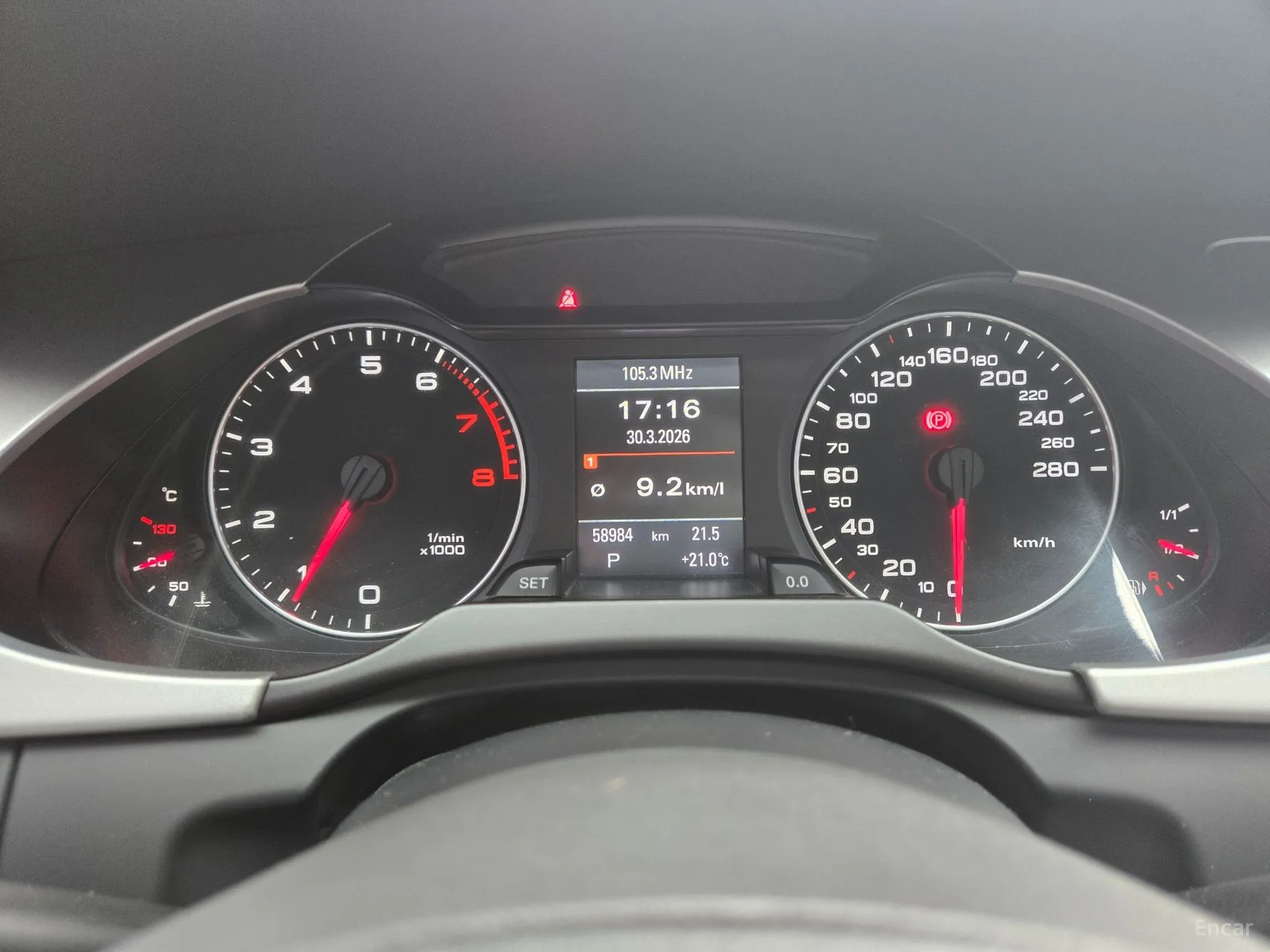 Audi New A4 превью 8
