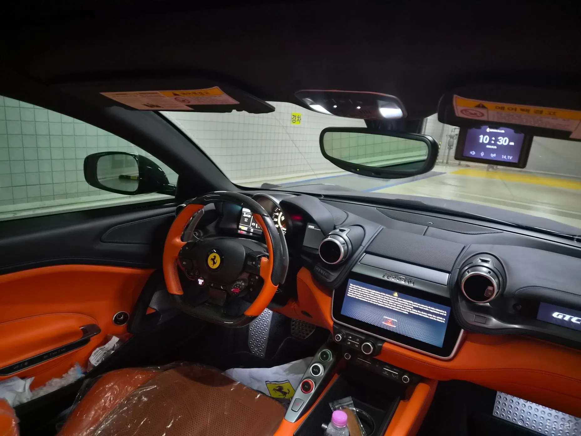 Ferrari GTC4 Rousseau превью 12